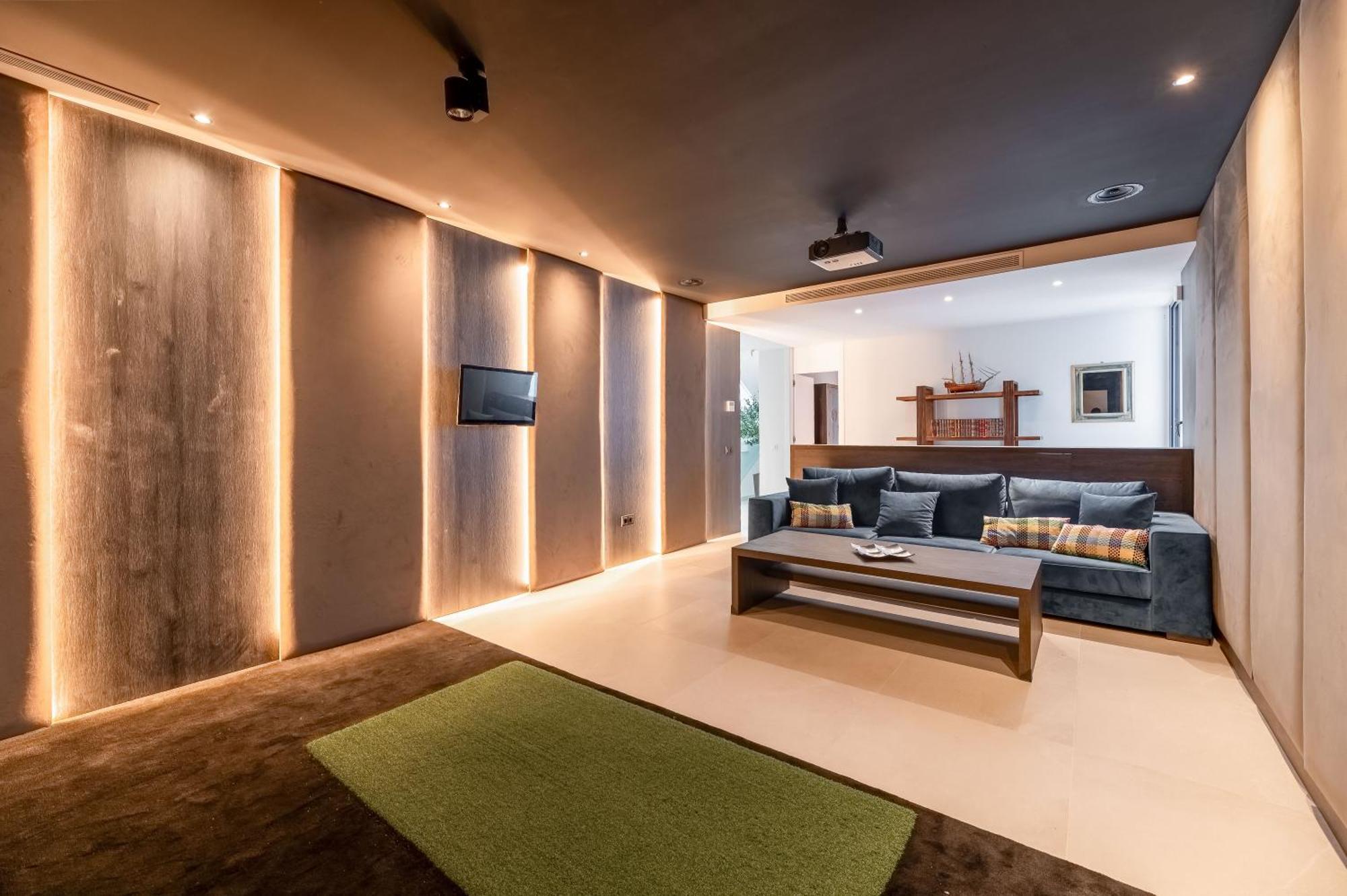 Vacation Marbella I Hanami, Private Infinity Edge-pool, Gym, Movie Theater, Close To Golfs And Beaches Villa Estepona