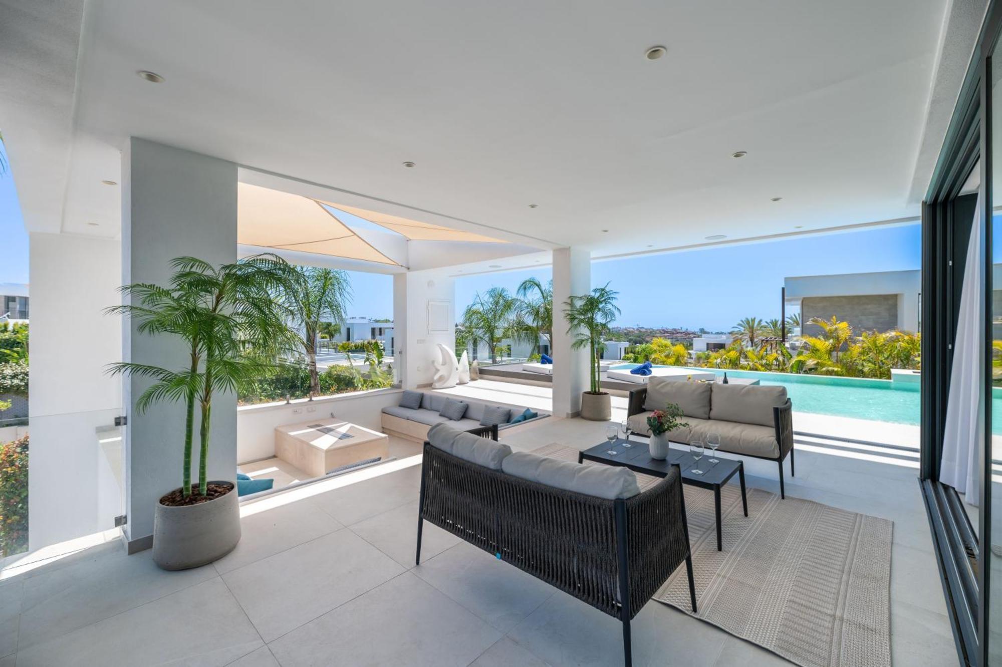 Vacation Marbella I Hanami, Private Infinity Edge-pool, Gym, Movie Theater, Close To Golfs And Beaches Villa *