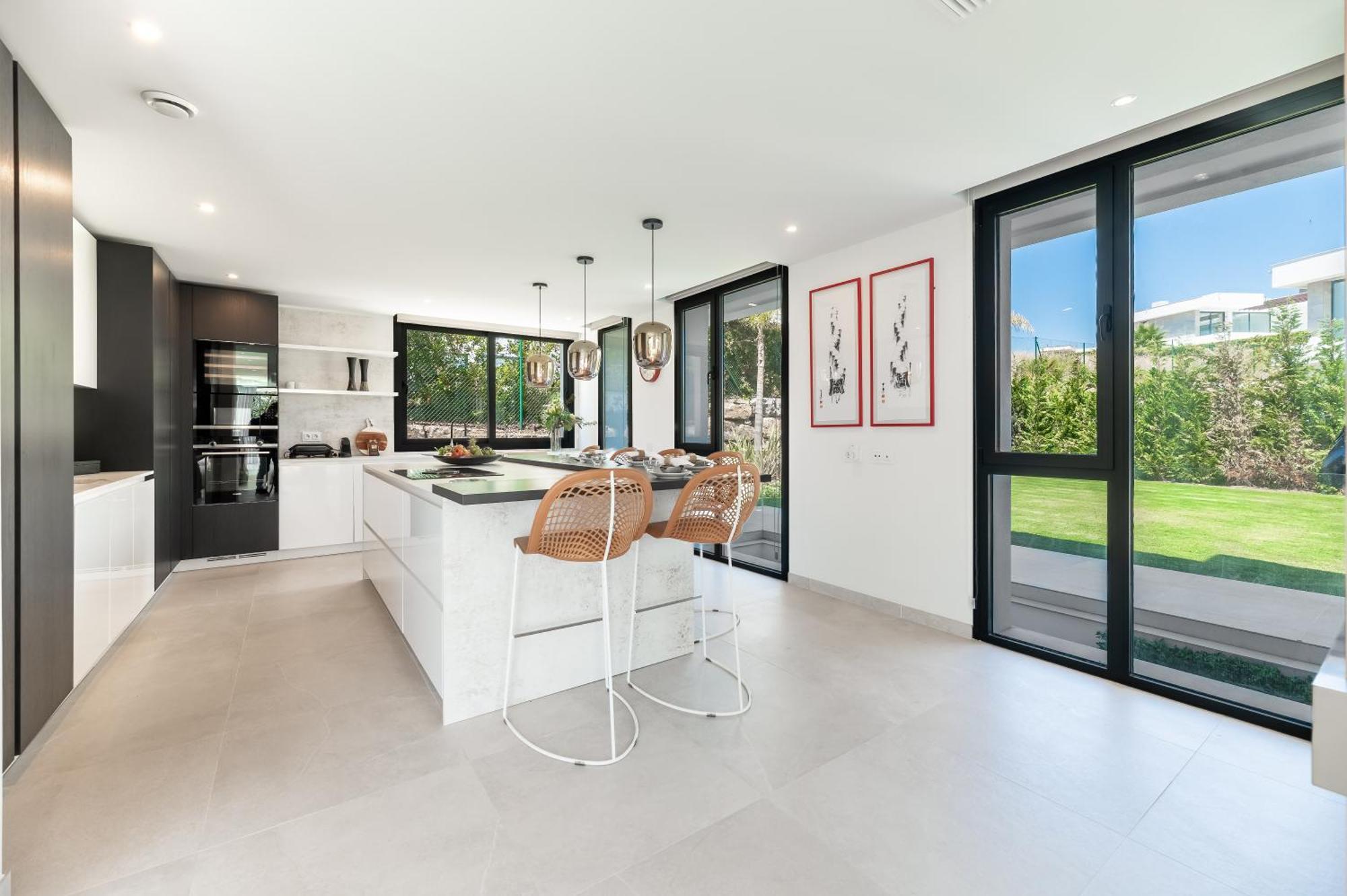Vacation Marbella I Hanami, Private Infinity Edge-pool, Gym, Movie Theater, Close To Golfs And Beaches Villa Estepona