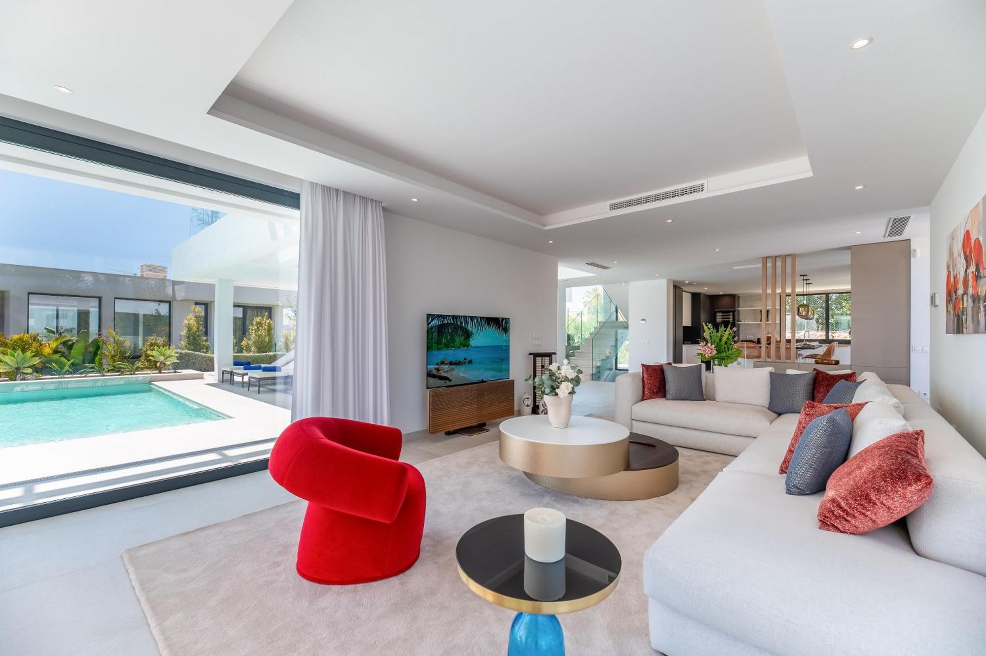 Vacation Marbella I Hanami, Private Infinity Edge-pool, Gym, Movie Theater, Close To Golfs And Beaches Villa
