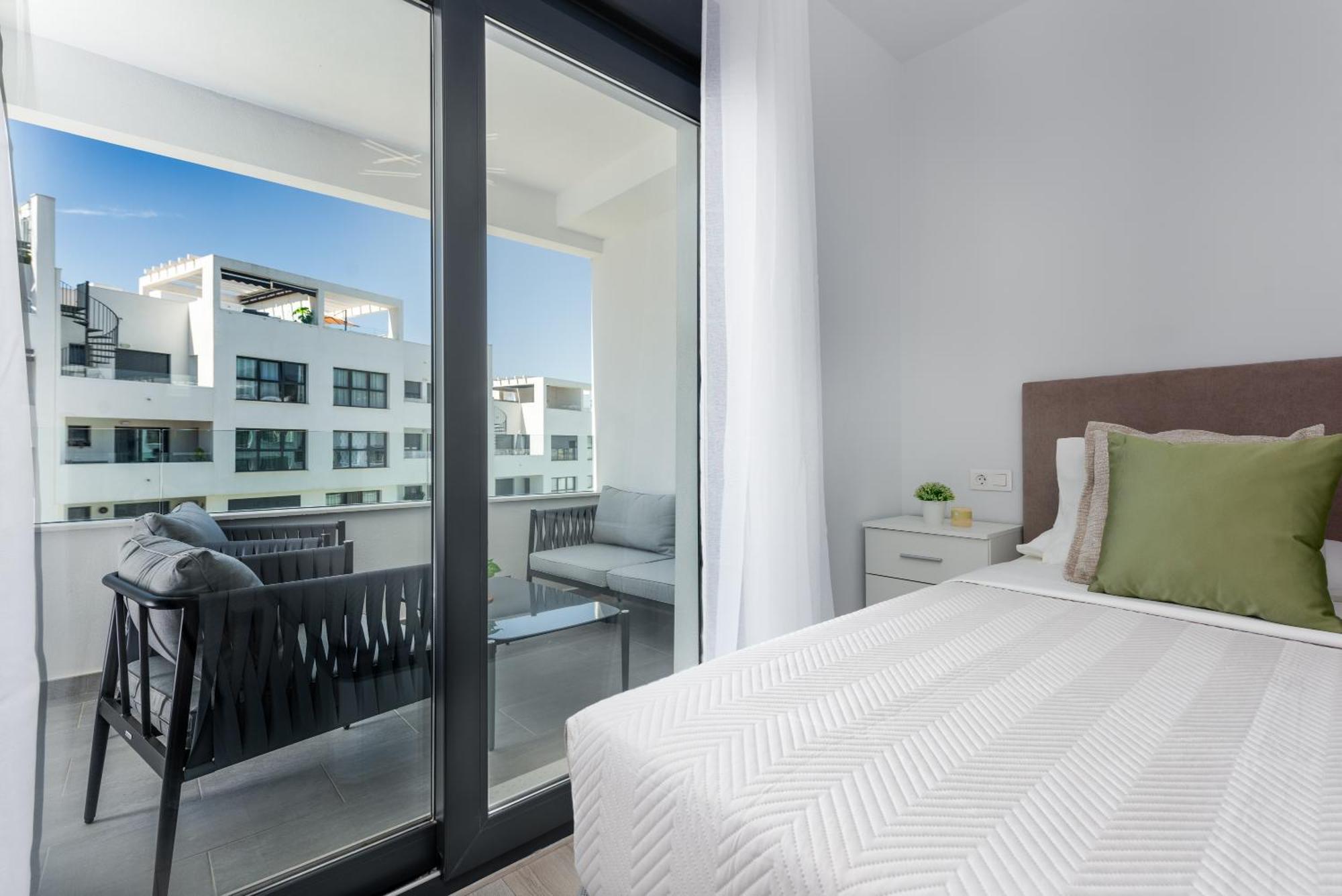 Figaro Terrace And Pool