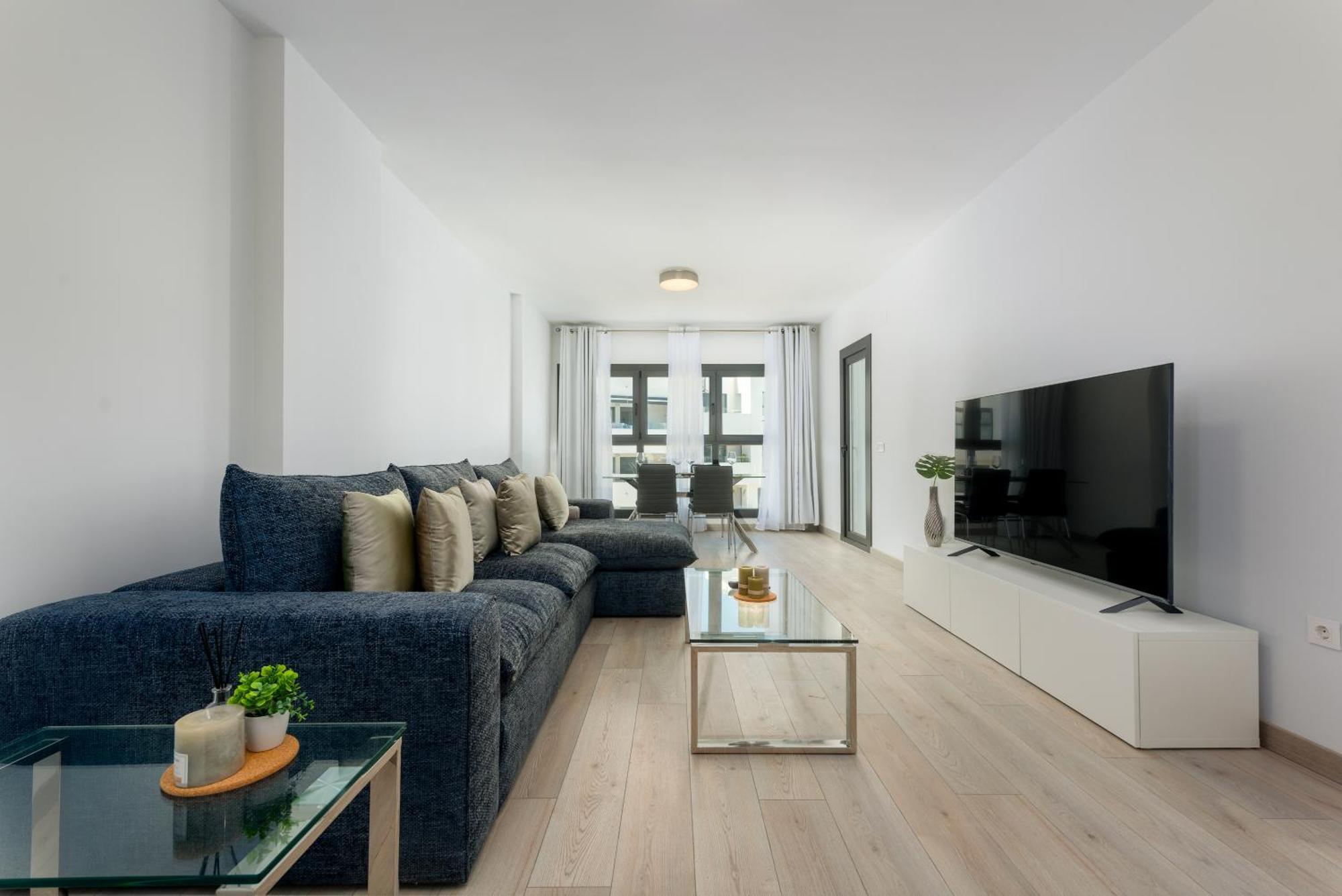 Apartment Figaro Terrace And Pool Estepona