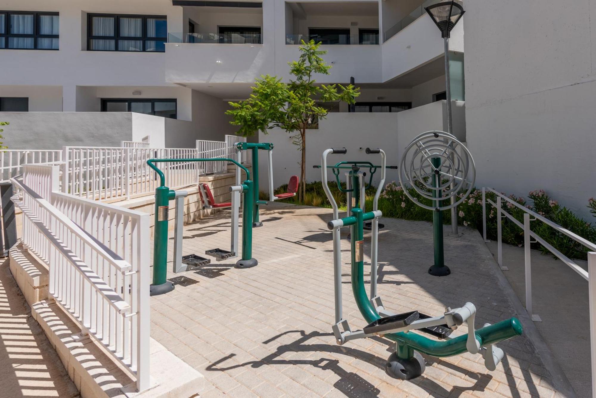 Apartment Figaro Terrace And Pool Estepona