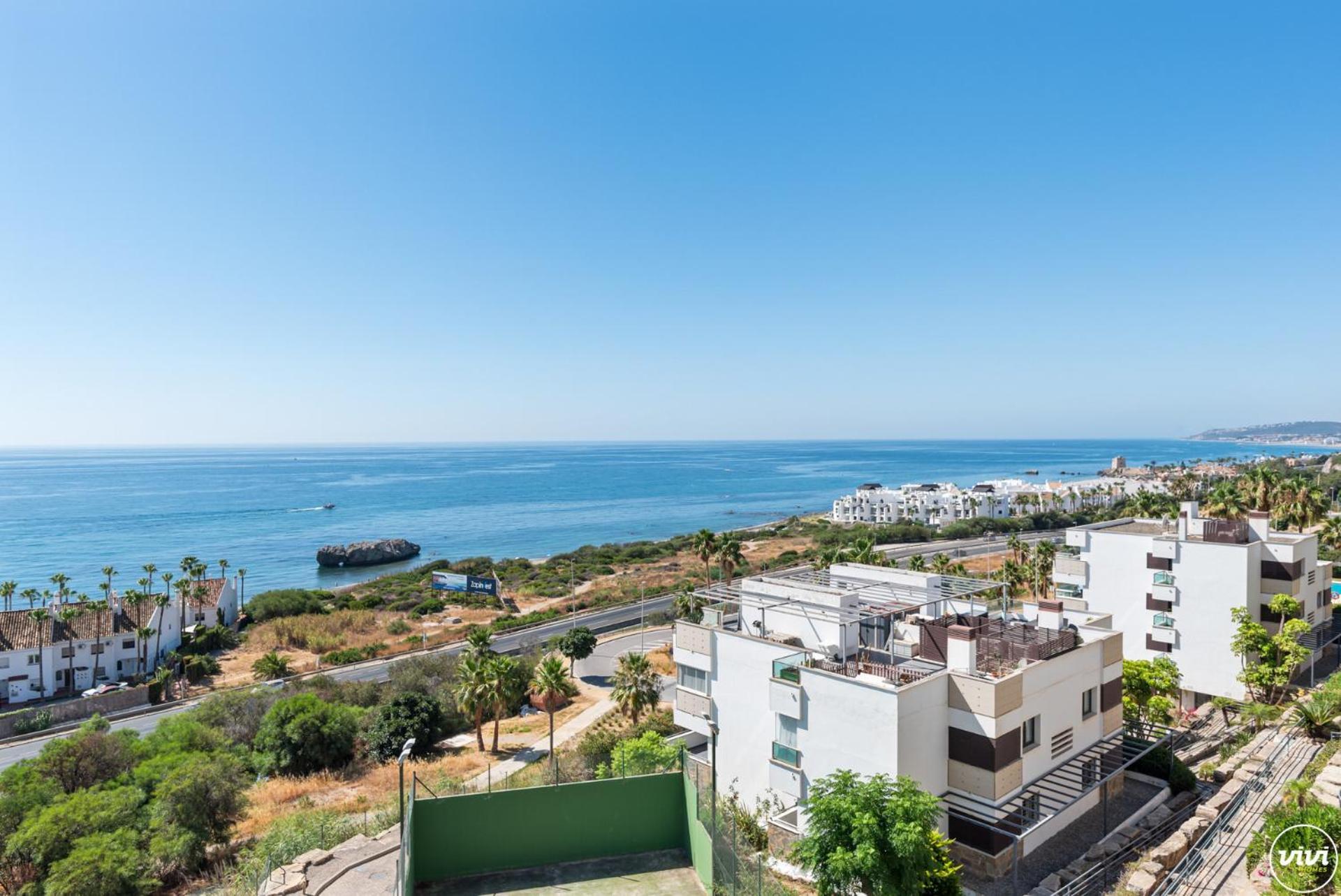 Appartement Vivi Homes - Casa Skye Pool, Terrace & Sea View