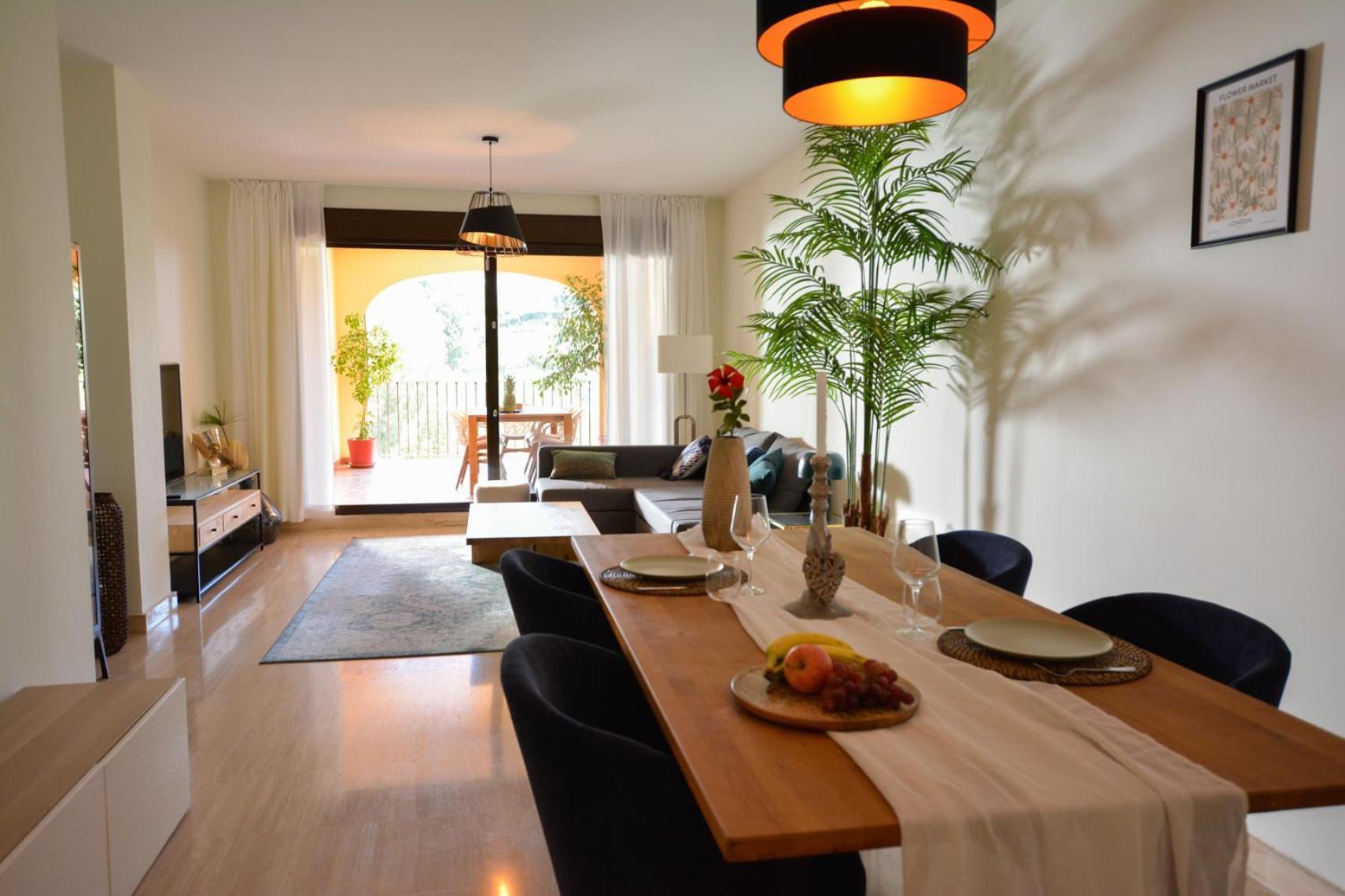 Searenity Apartment