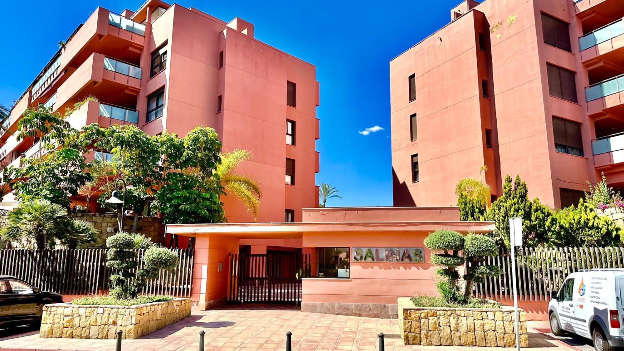Salinas Apartment Estepona