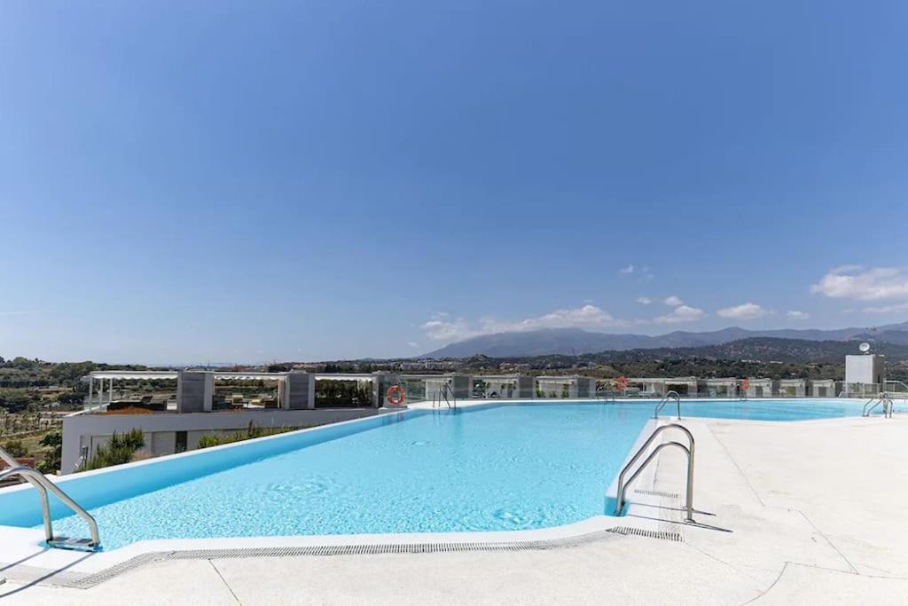 Stunning Three Bedroom Townhouse With Great Views! Estepona
