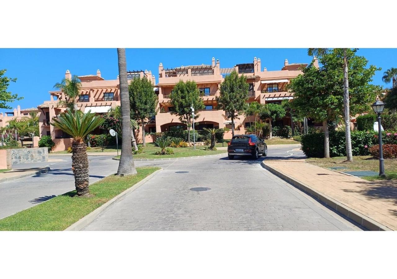 Sunbeach Hacienda Apartamento Estepona