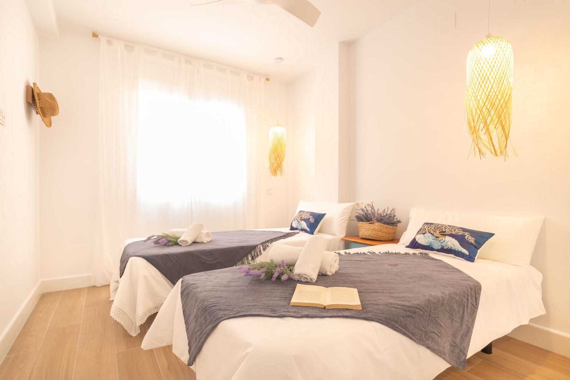 Downtown Near The - Happy Apartment Estepona