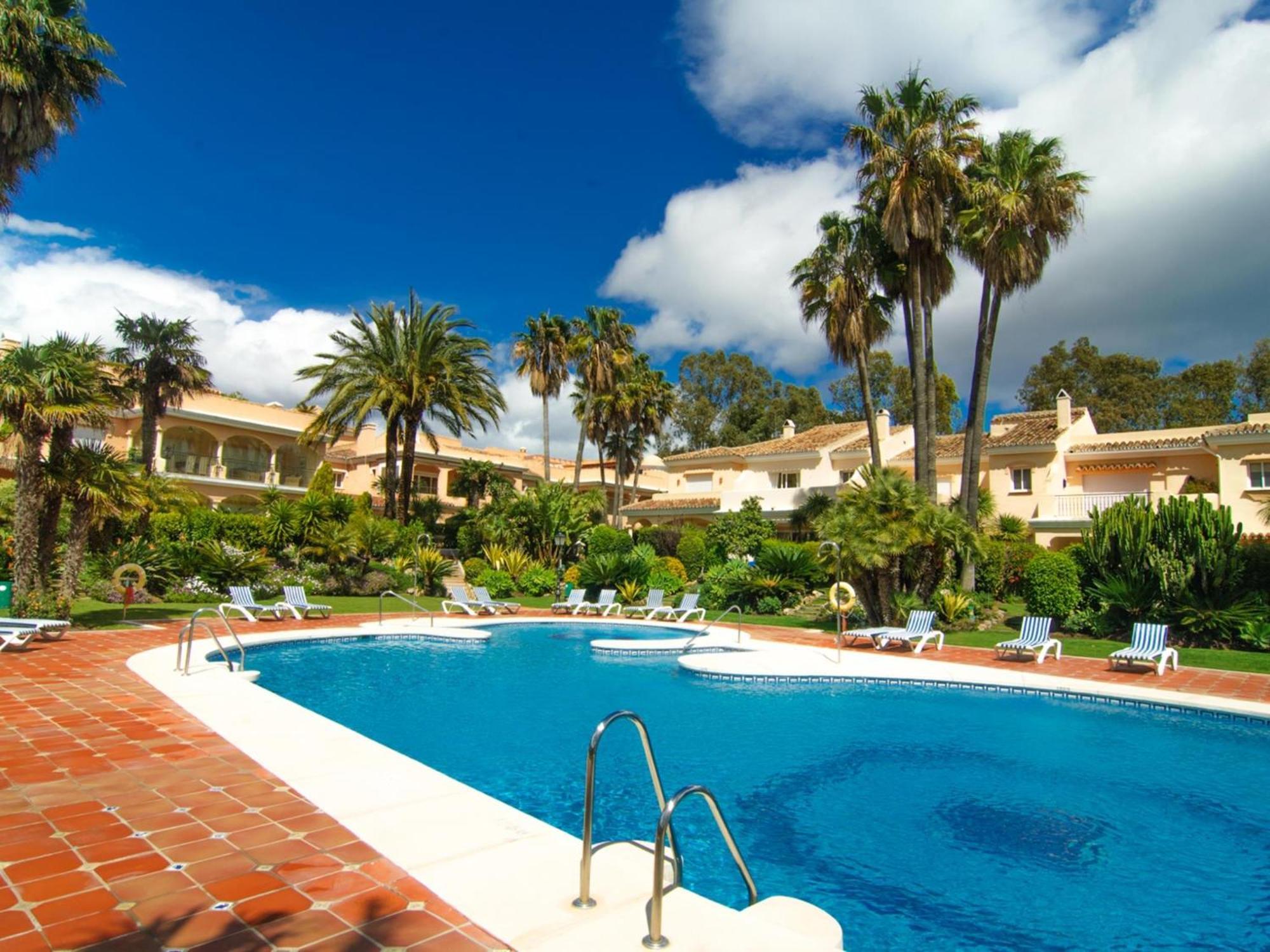 Venalmar First Line Townhouse, Garden, Sea Views Сasa de vacaciones