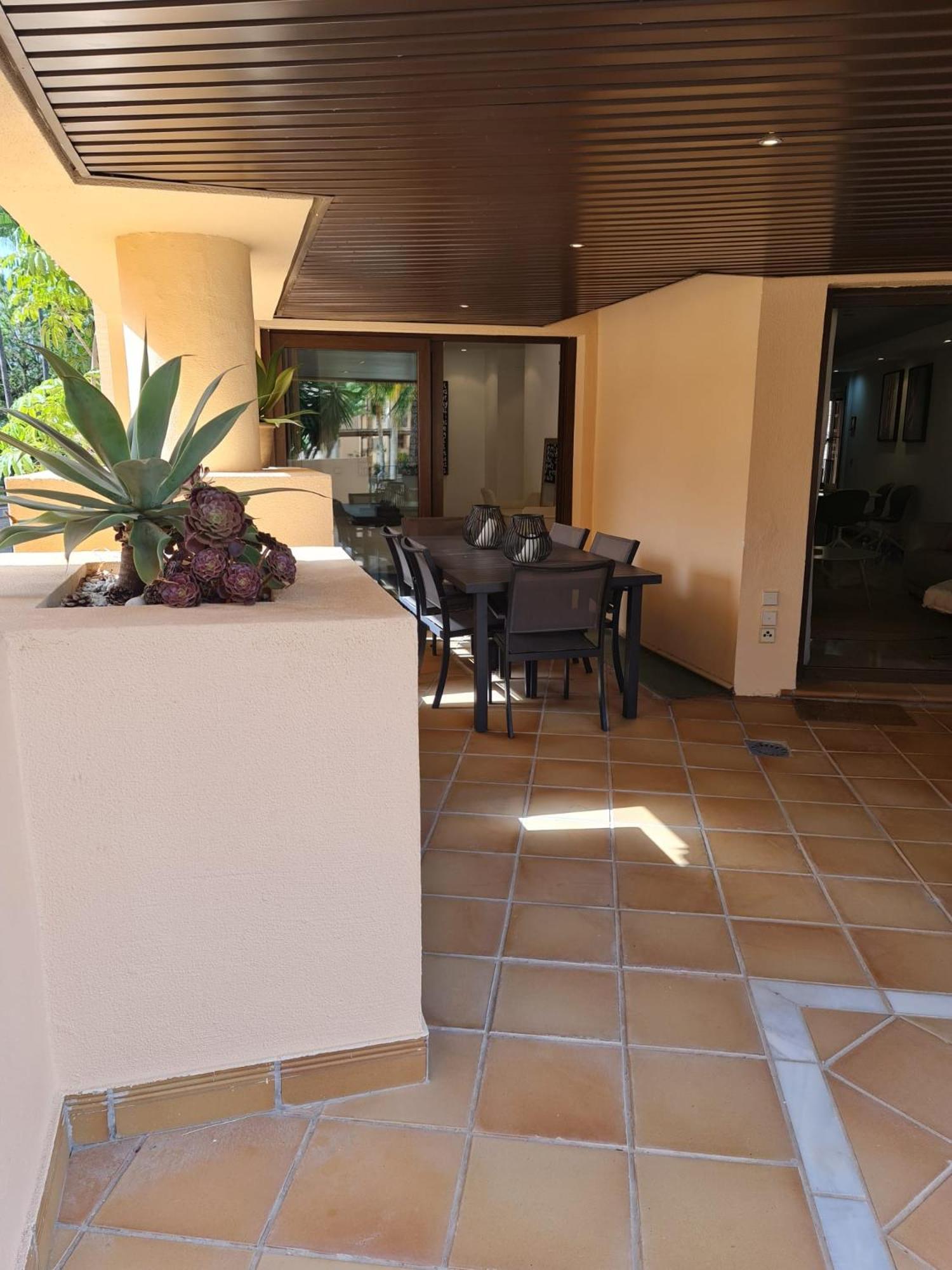 De 3 En Bahia De La Plata Apartamento Estepona