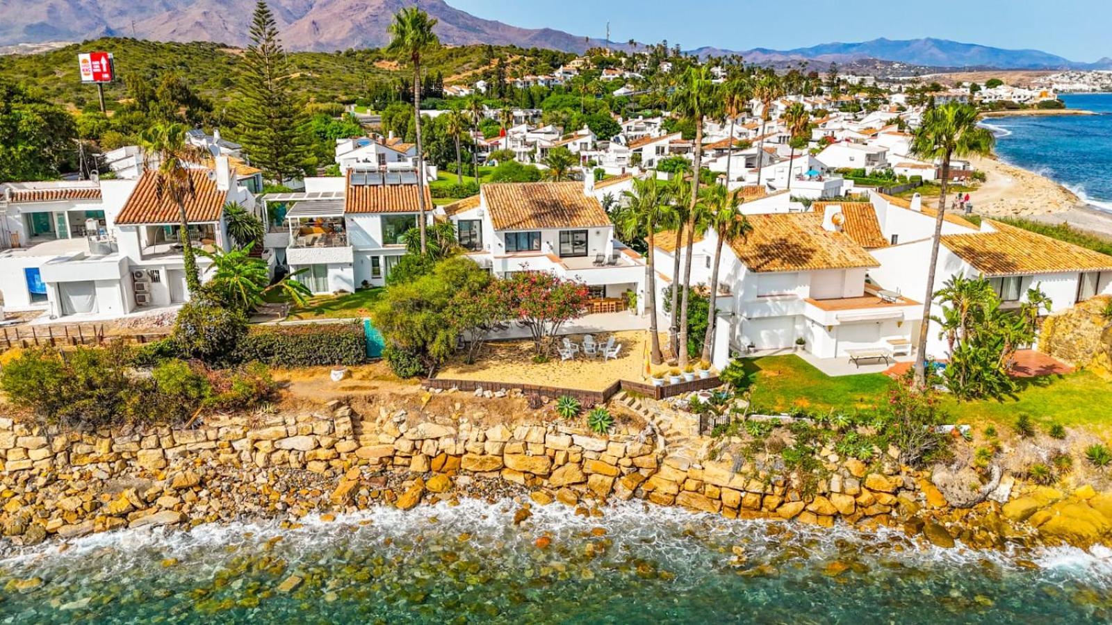Beachfront * Estepona