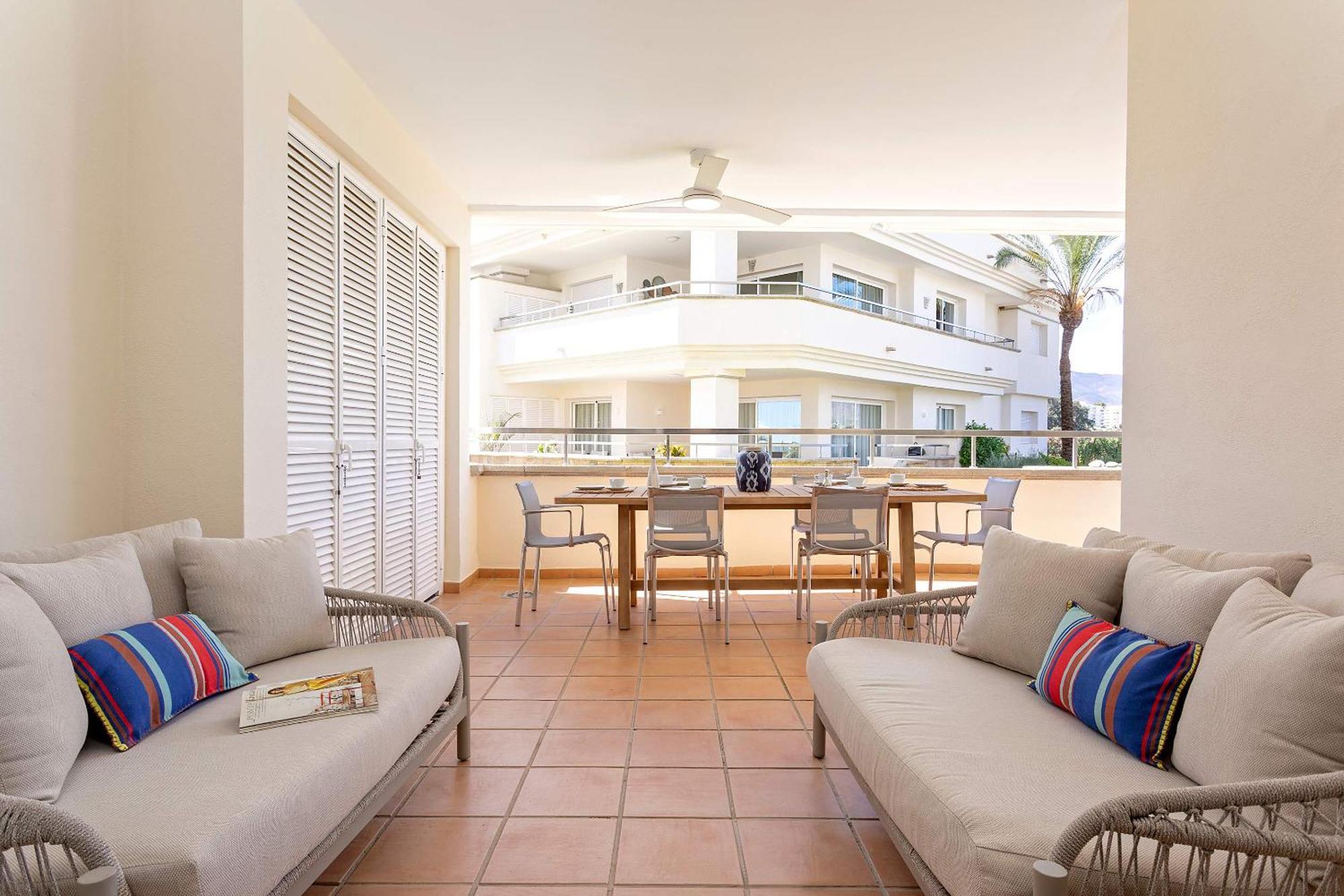 Genteel Guadalmansa Apartment *