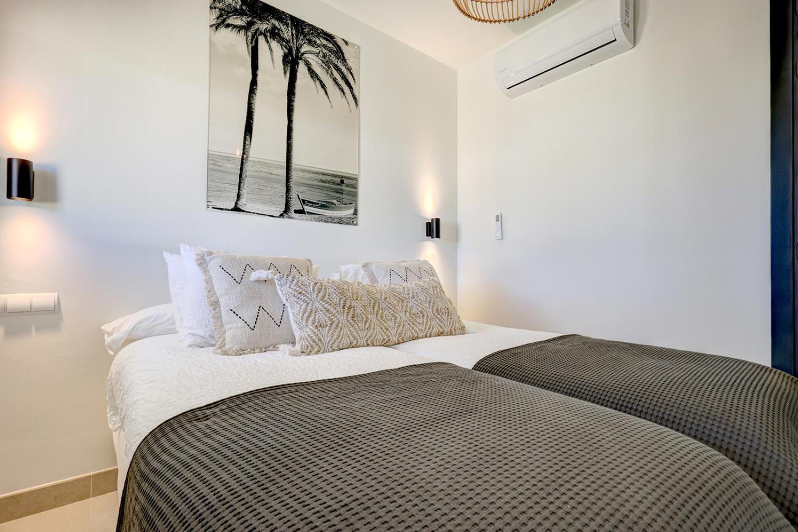 Apartment Dalia - Gerenoveerd Direct Aan Zee Estepona
