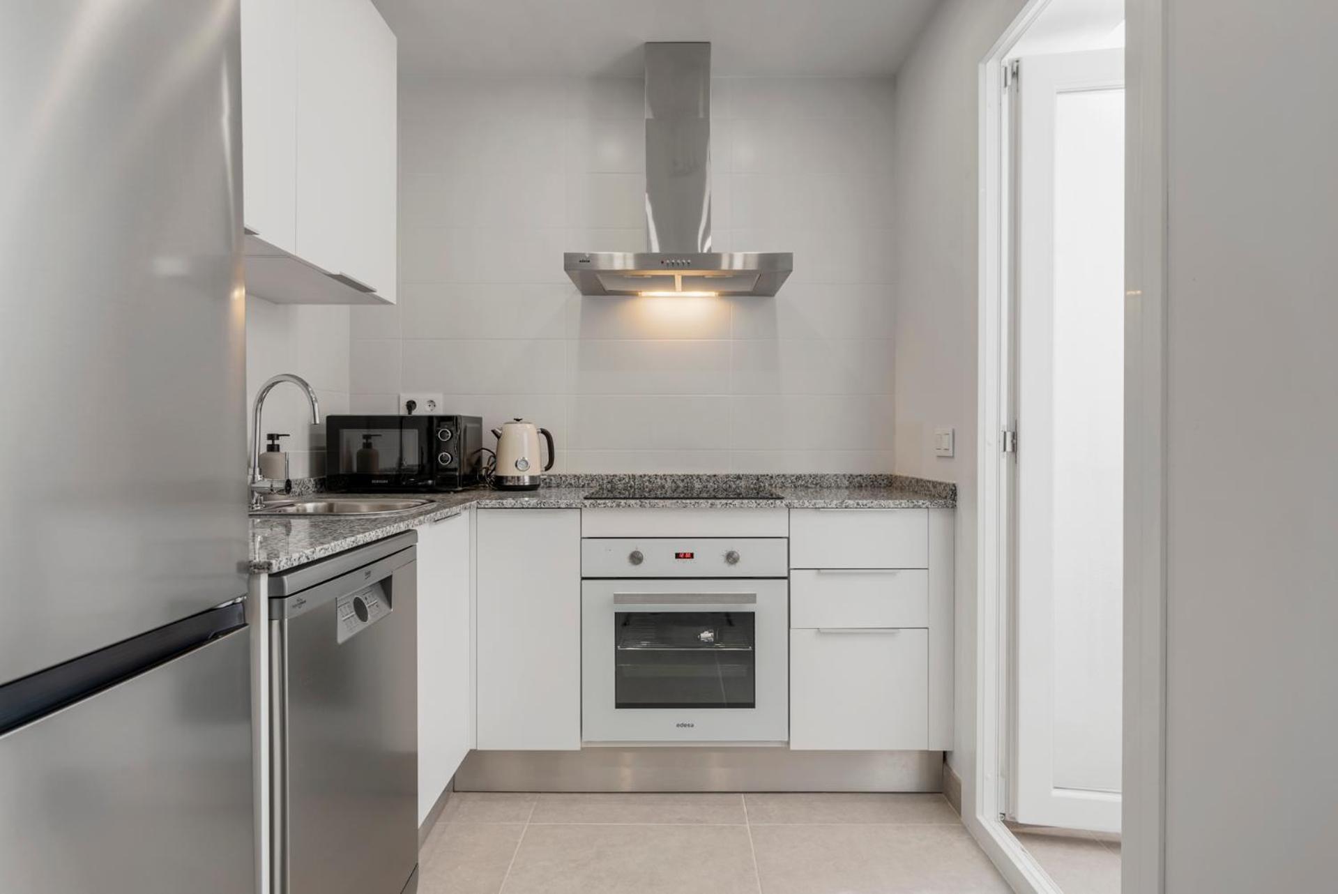 Apartment Modern Penthouse - Near & Oldtown Estepona