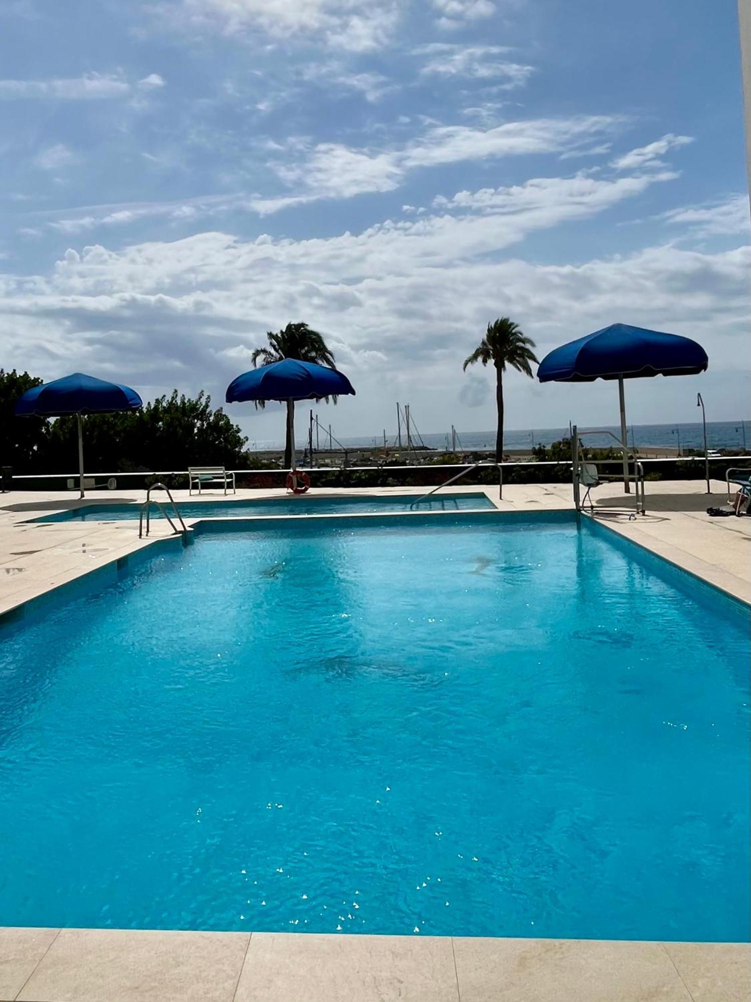 New Flat With Outdoor Pools In Puerto De Estepona