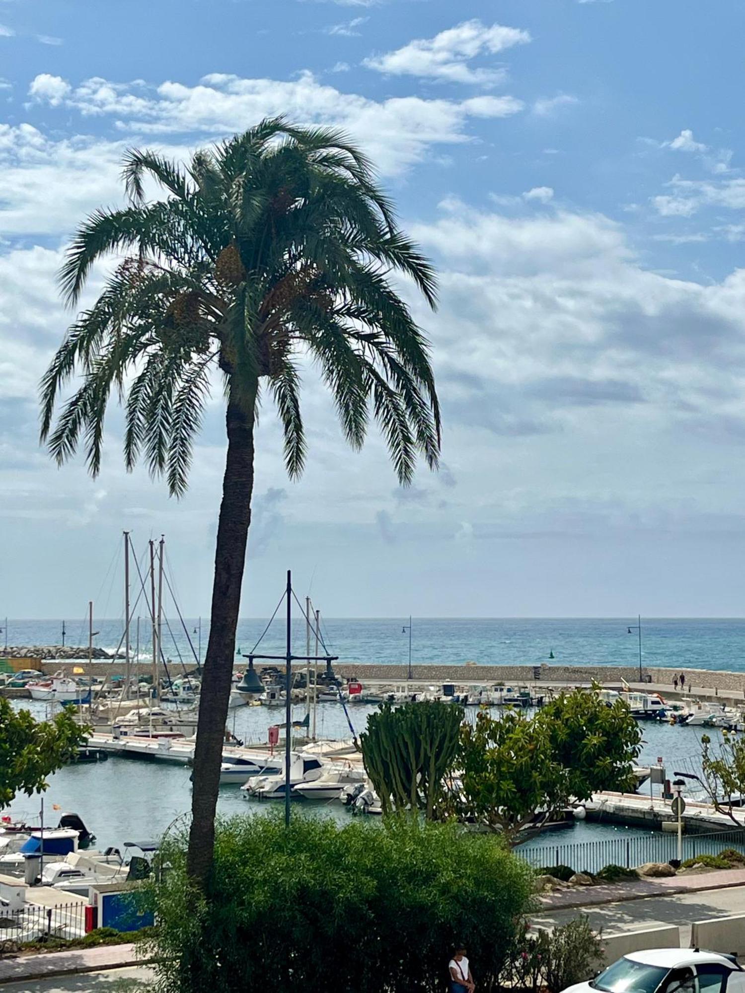 Apartment New Flat With Outdoor Pools In Puerto De Estepona