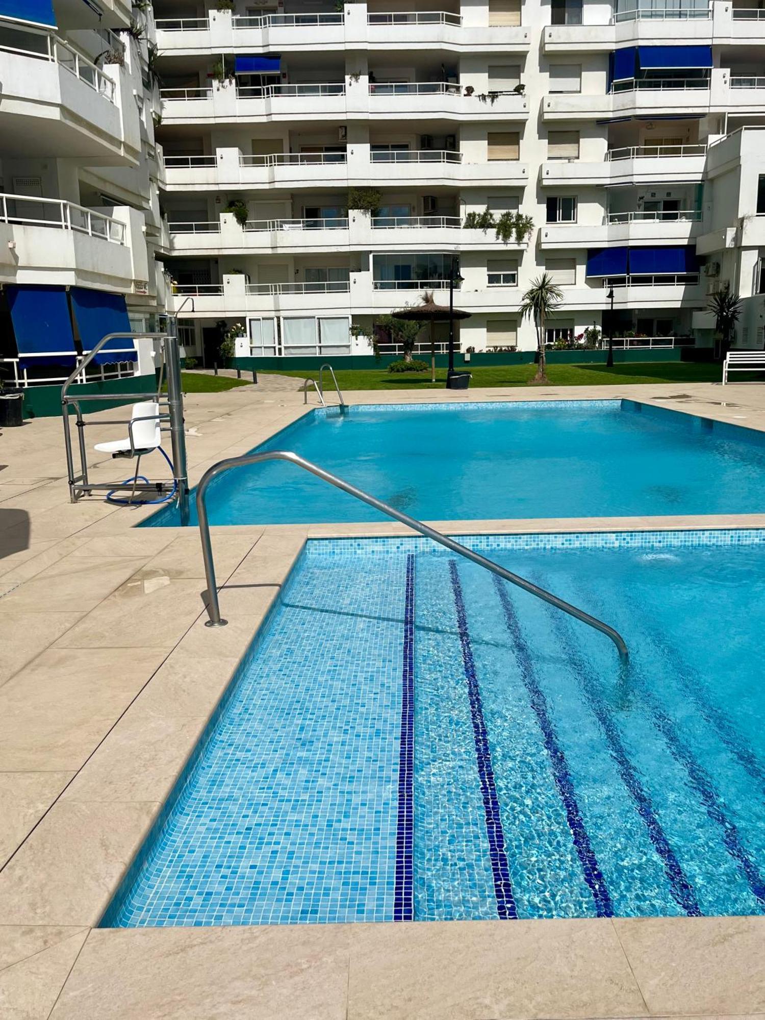 New Flat With Outdoor Pools In Puerto De Estepona