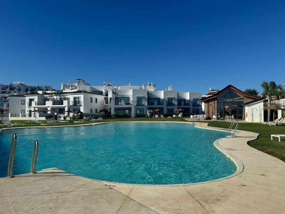 Apartment Lovely Two Bedroom With Panoramic Sea Views *