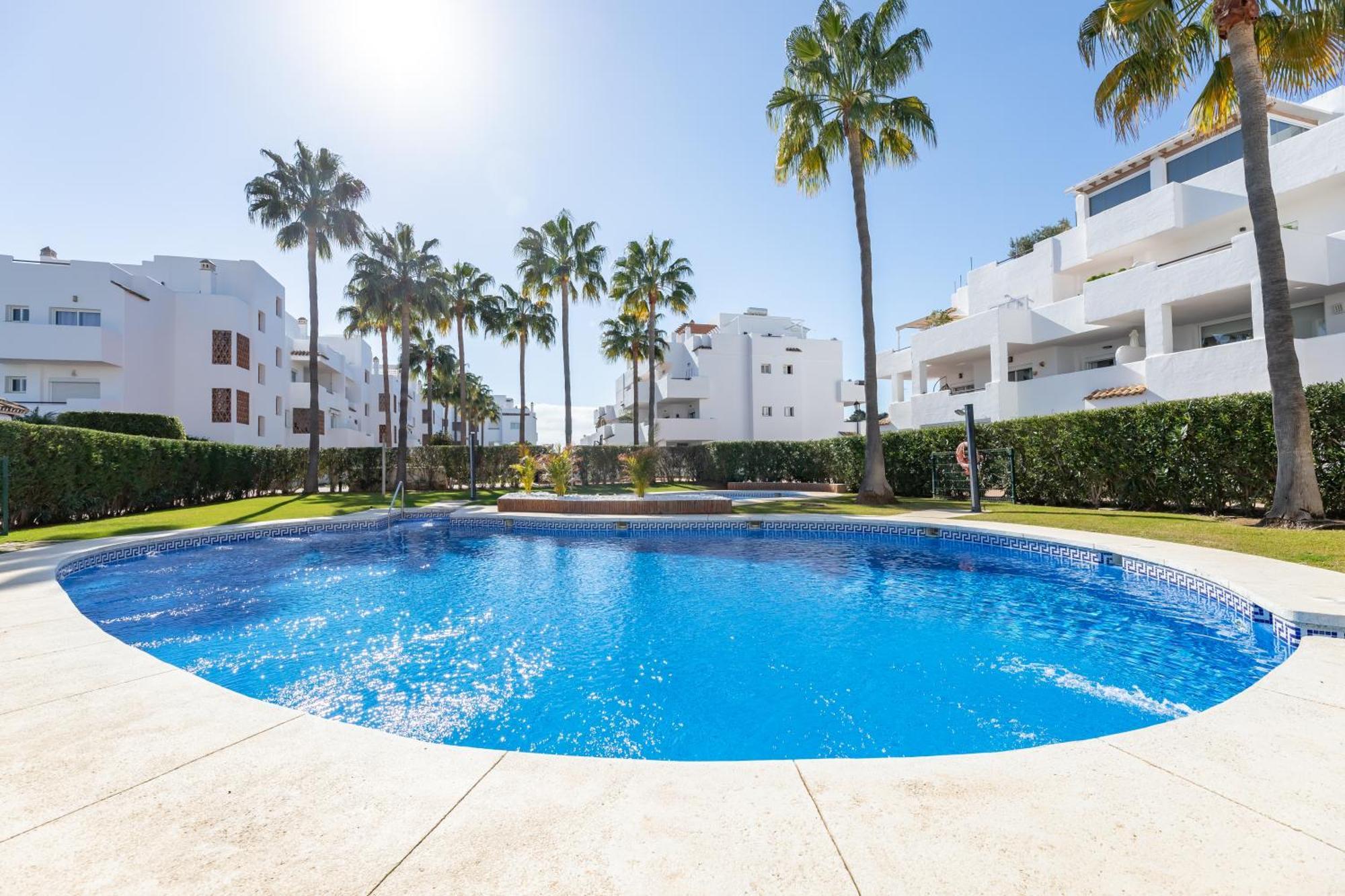 Ground Floor Met Jacuzzi Appartement Estepona