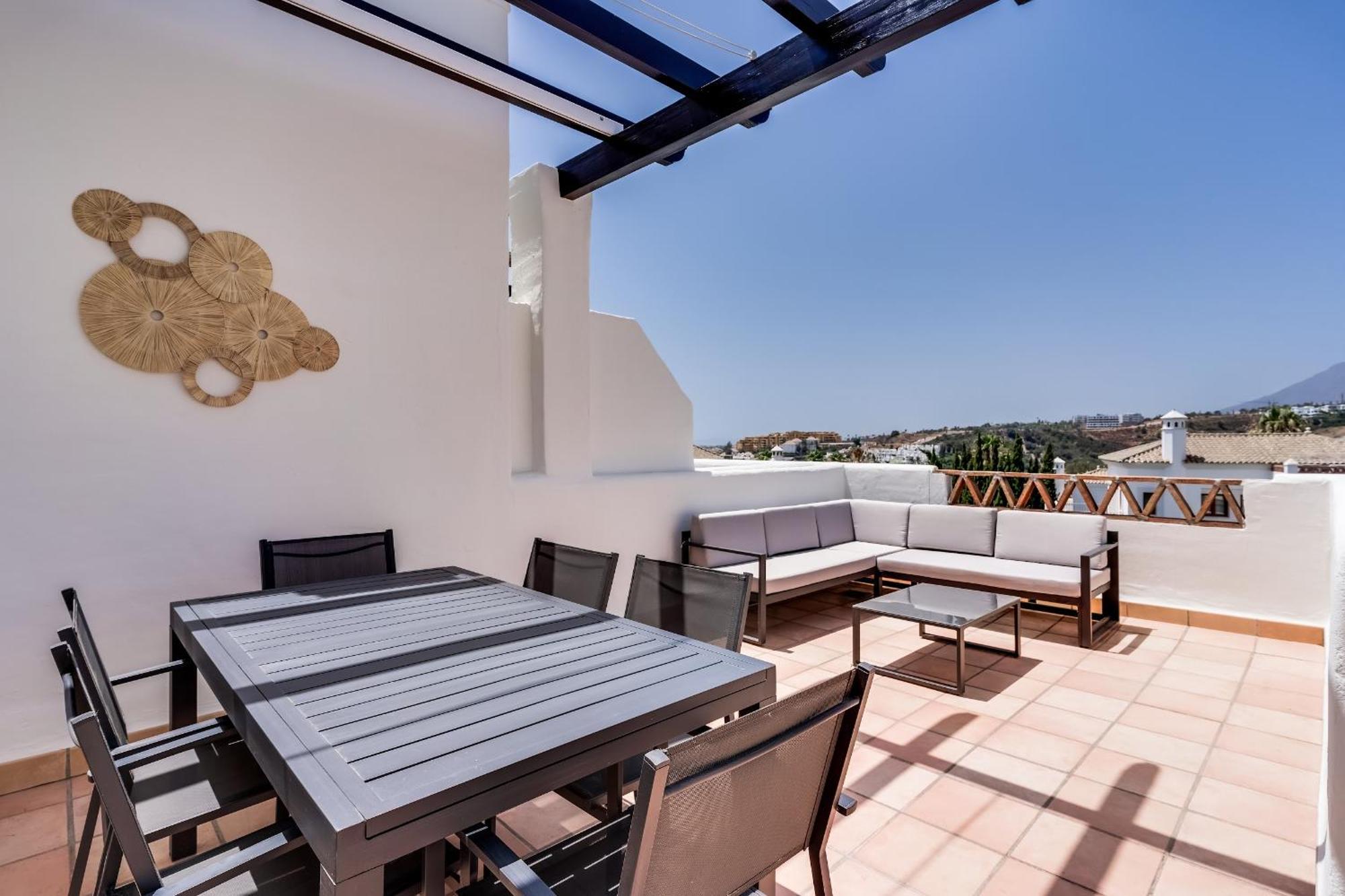 Penthouse Sunset With Jacuzzi Apartamento Estepona