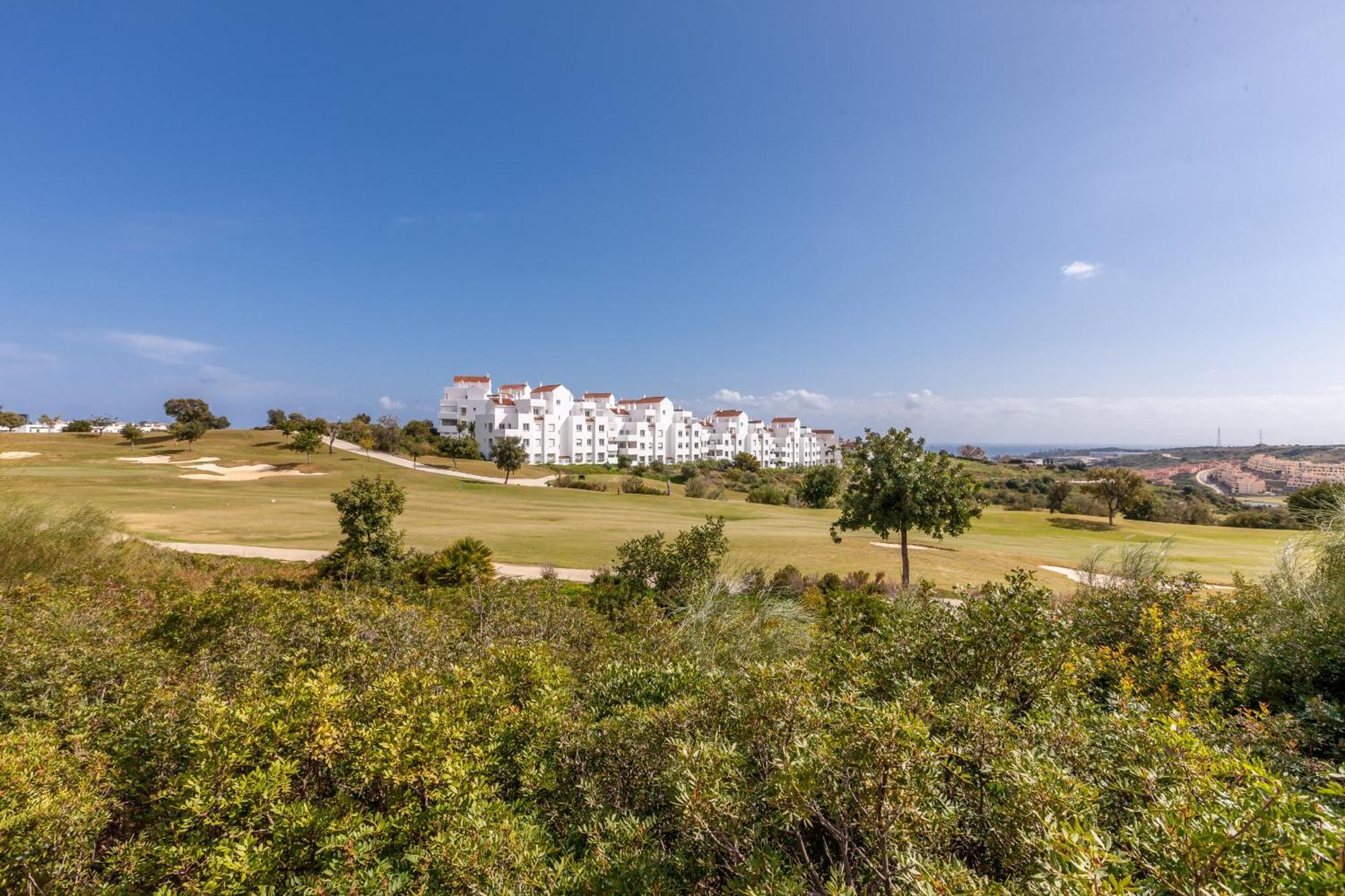 Appartement 2060-newly Furnished 2 Bedrooms With Golf