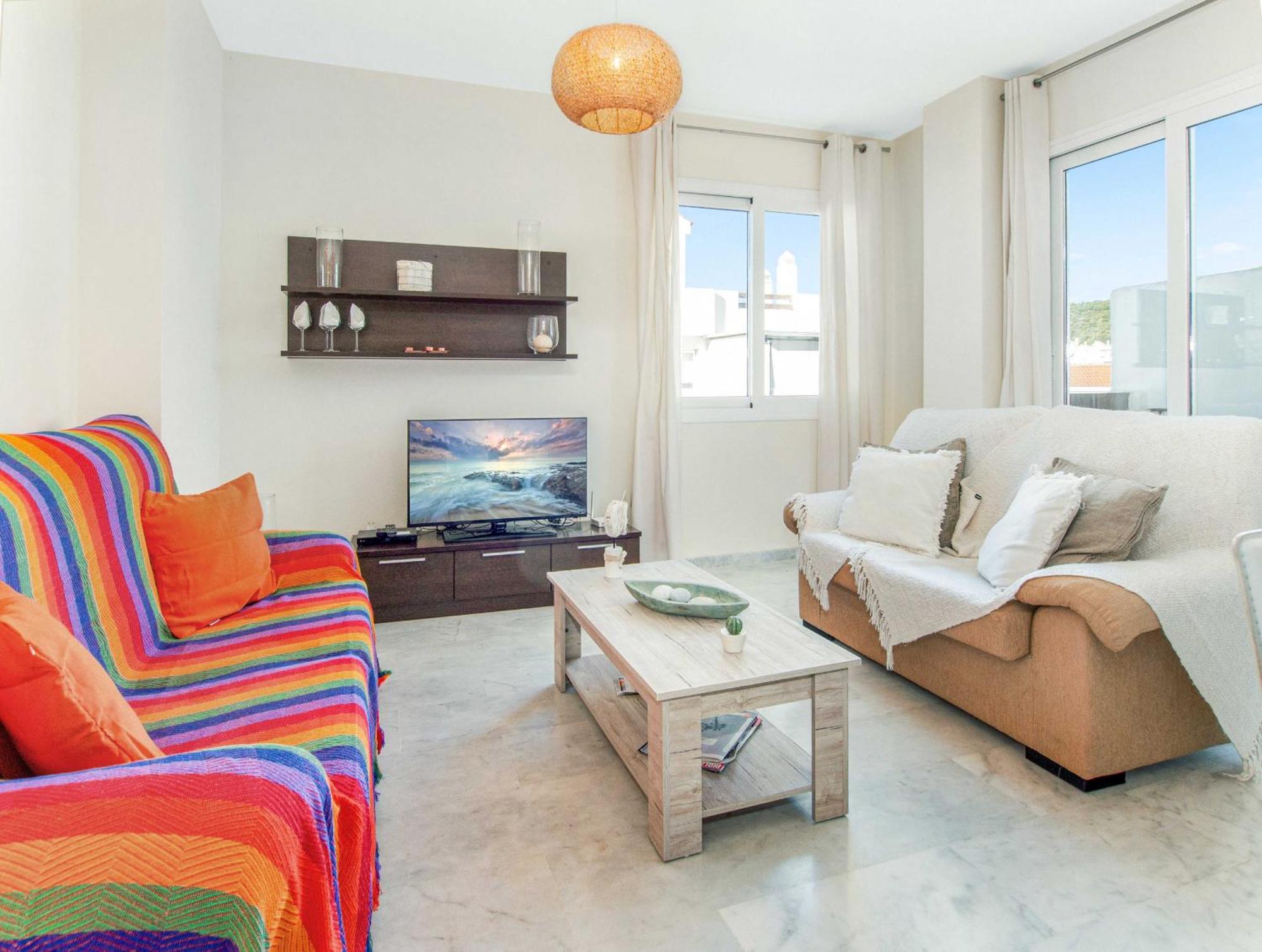 Appartement 2060-newly Furnished 2 Bedrooms With Golf Estepona