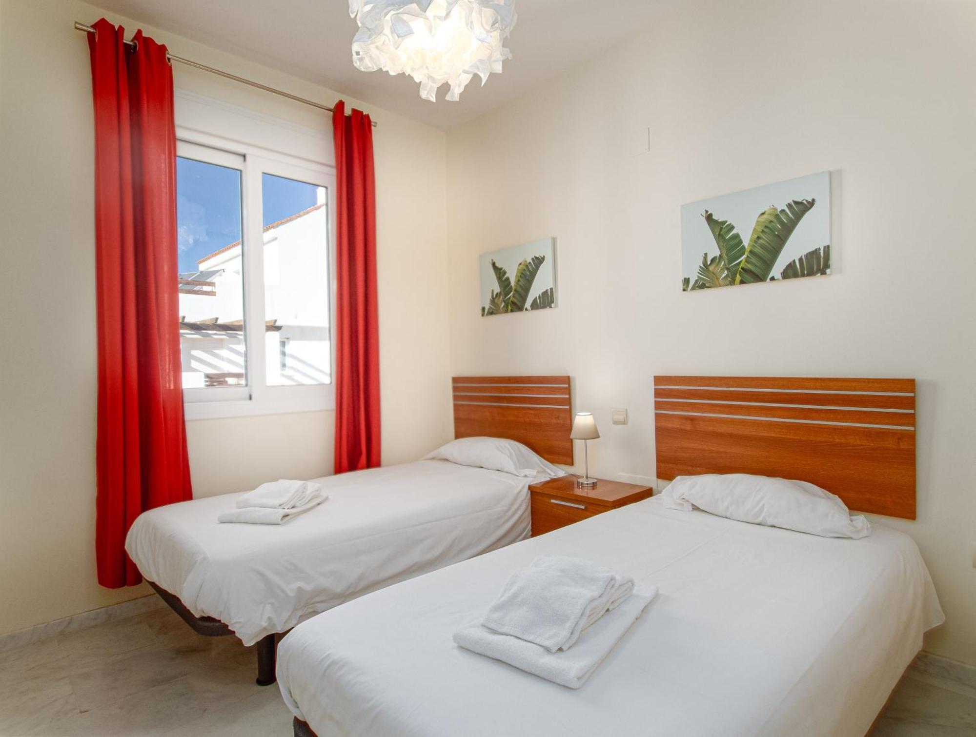 Apartment 2060-newly Furnished 2 Bedrooms With Golf *
