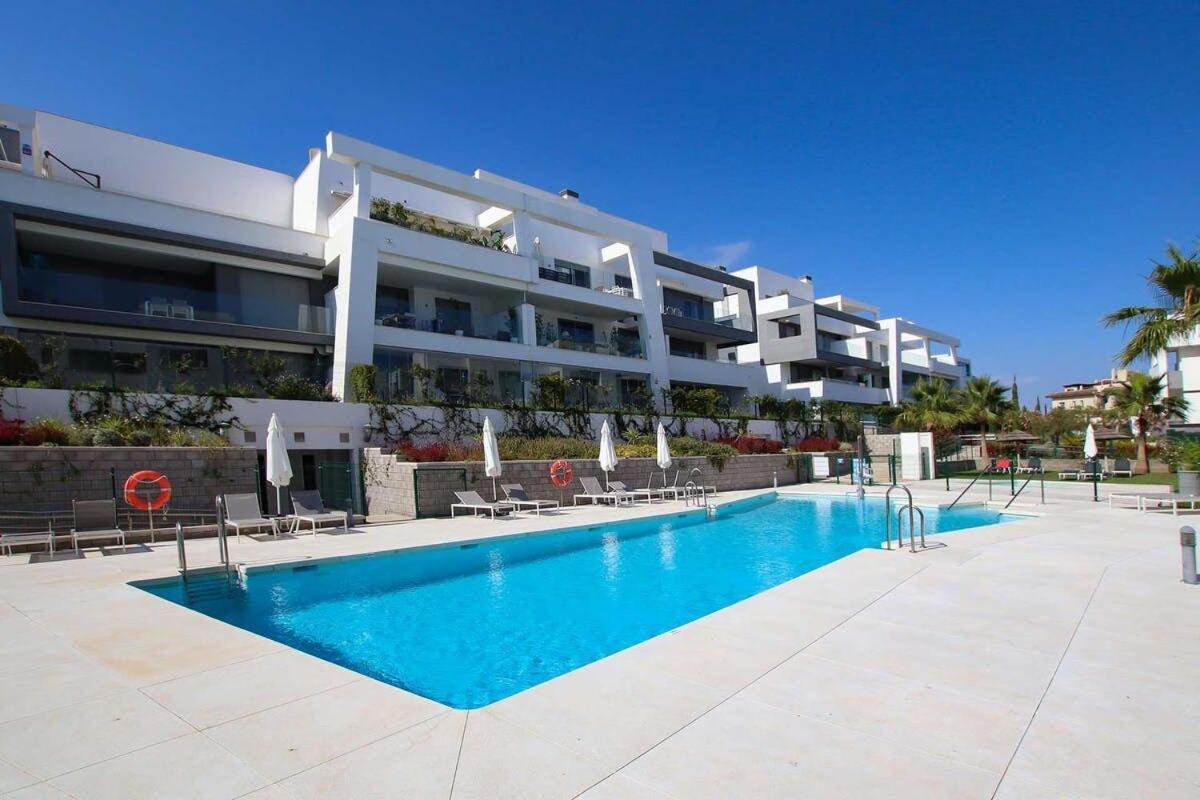 Vanian Gardens 4 Bedroom Ap Apartment Estepona