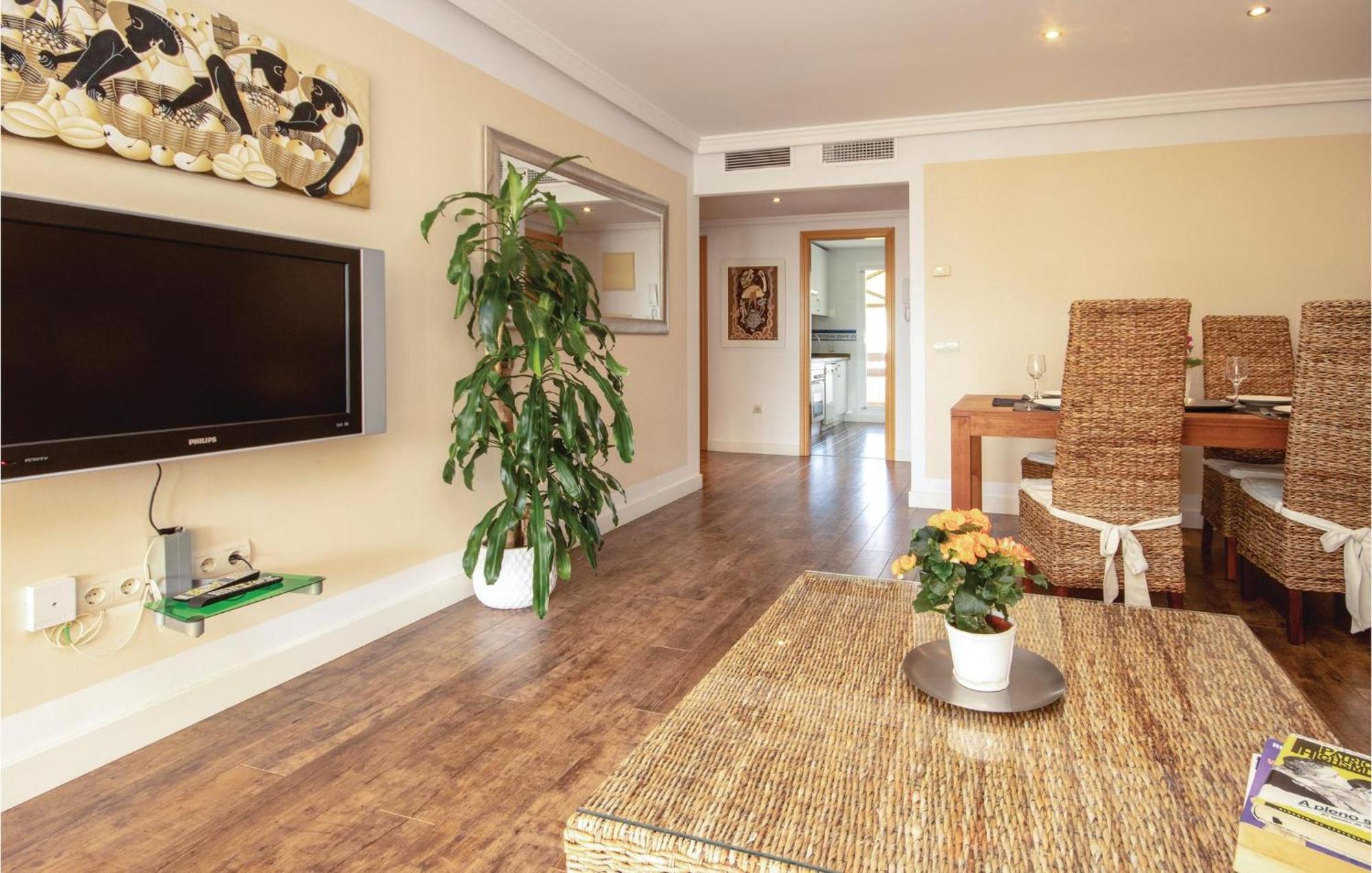 Cozy In With Swimming Pool * Estepona