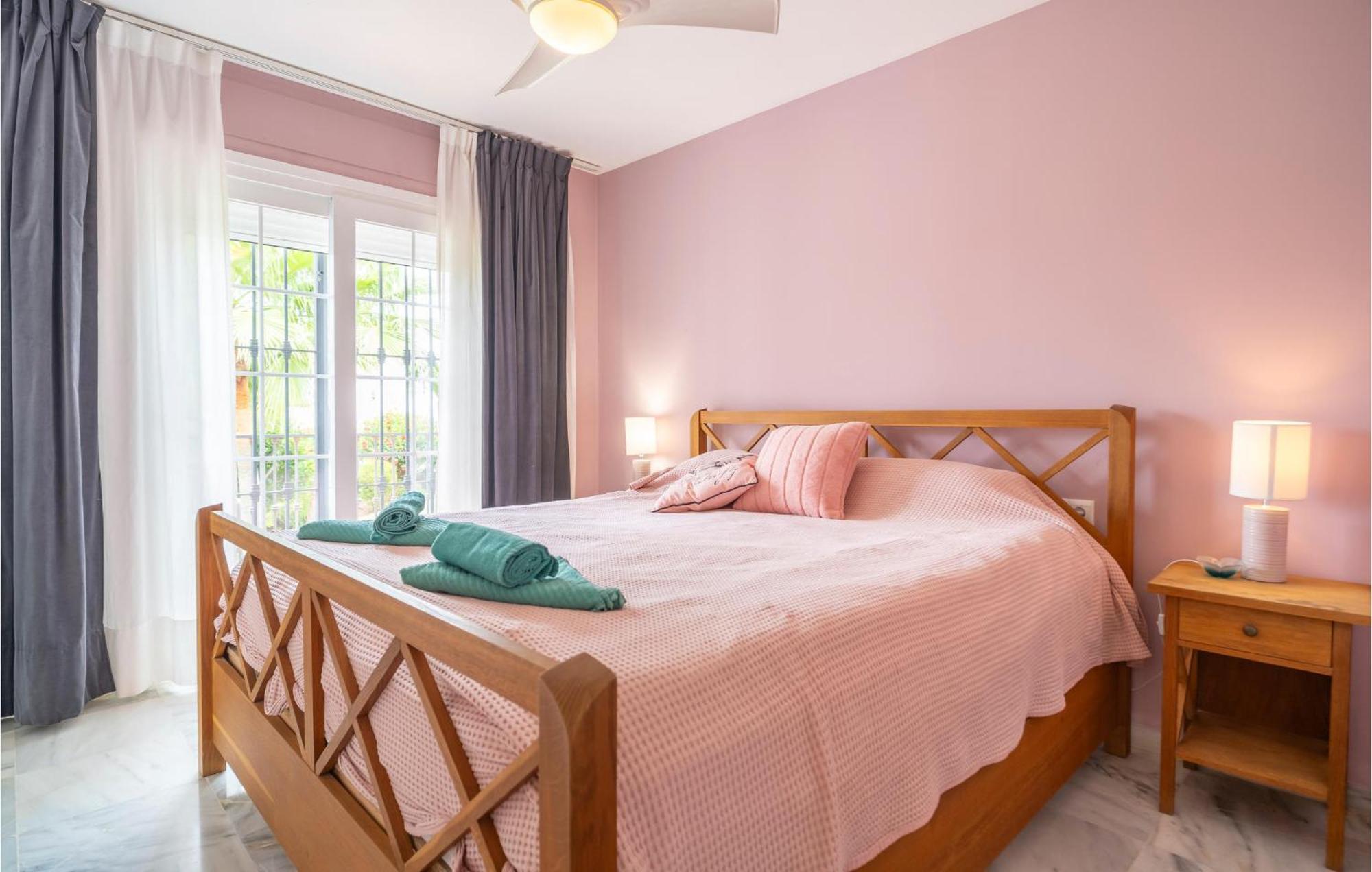 Holiday home 3 Bedroom Gorgeous In *
