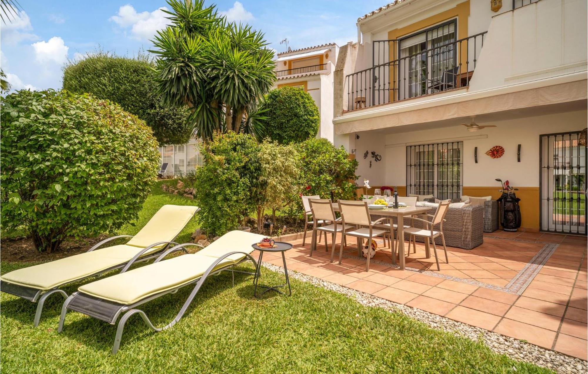 3 Bedroom Gorgeous In * Estepona