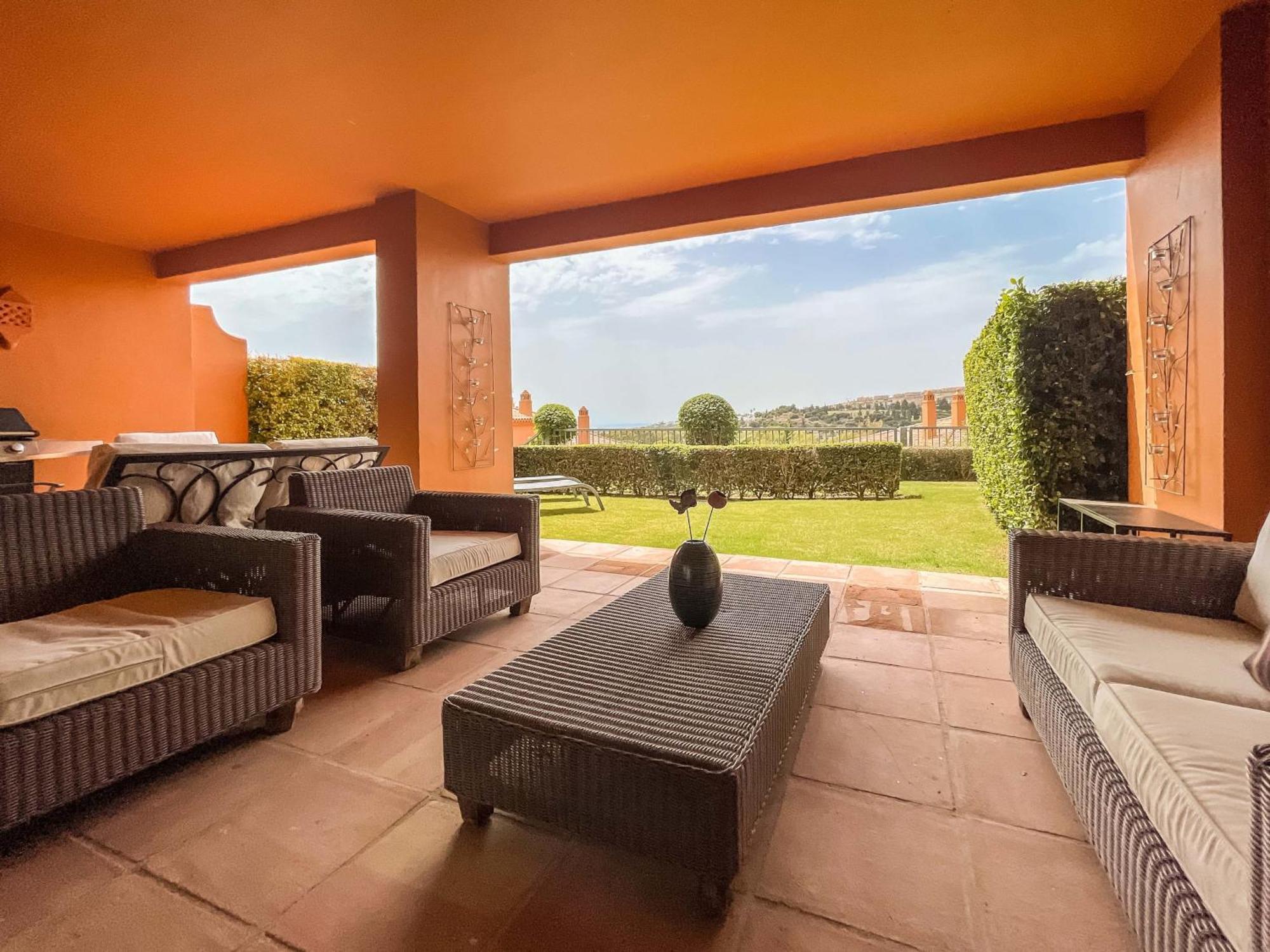 Luxury Ground Floor With Facilities Estepona