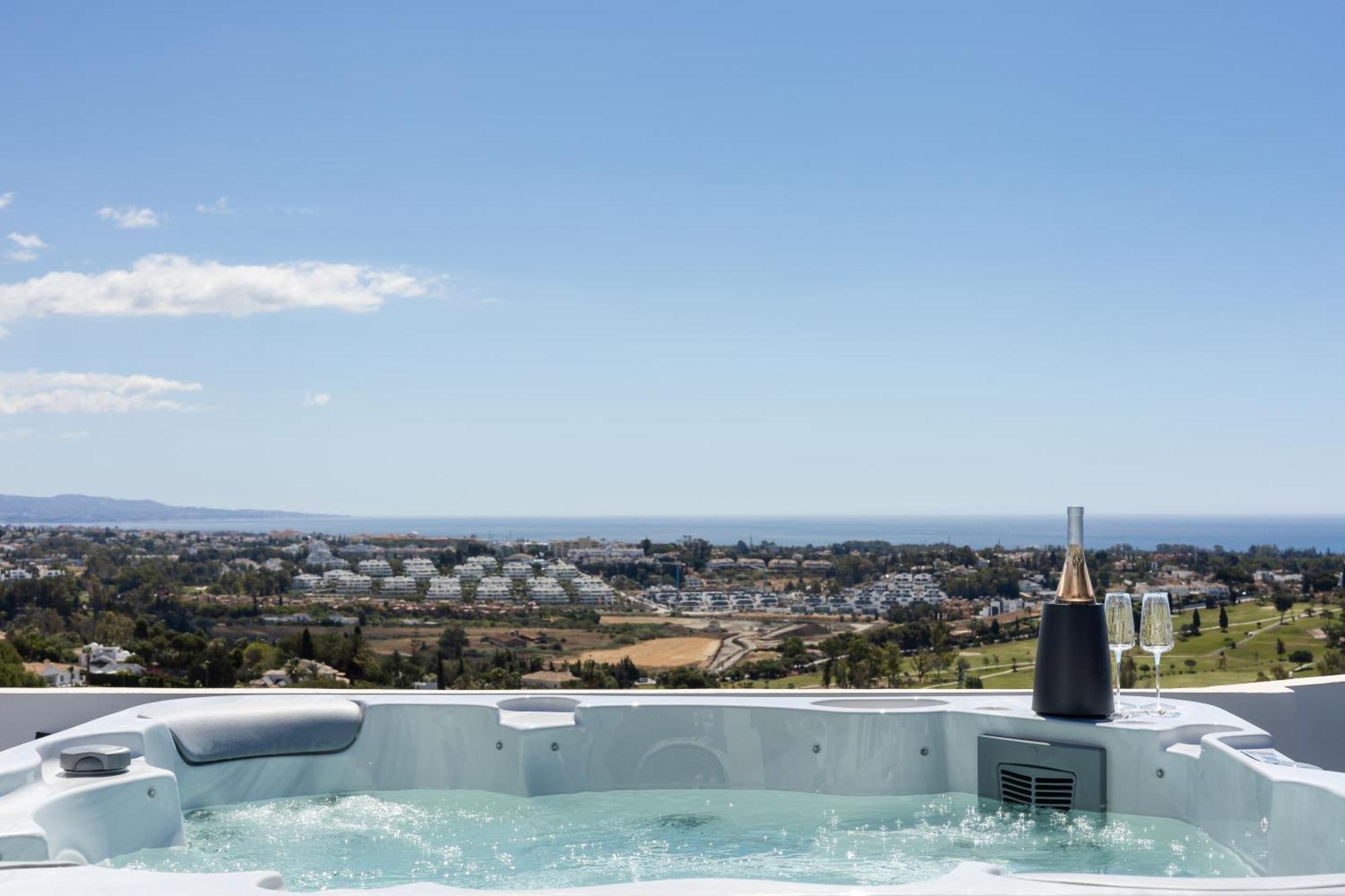 Apartamento Luxe Penthouse In Golf Paradijs Estepona