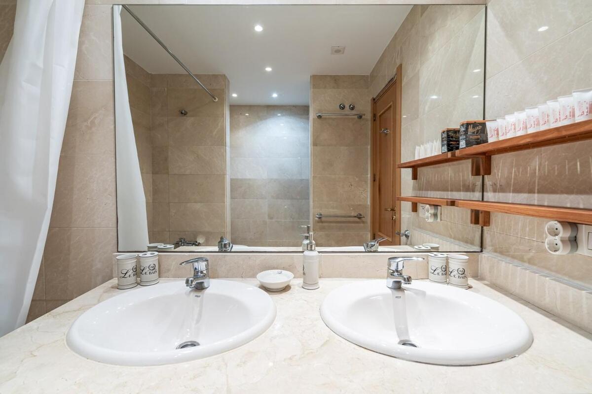 Beautiful In Residential Complex * Estepona