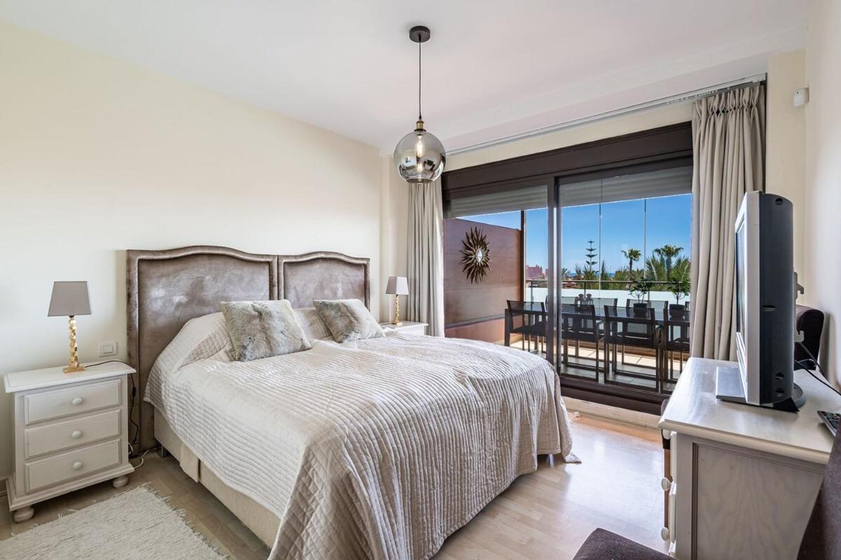 Beautiful In Residential Complex Apartment Estepona