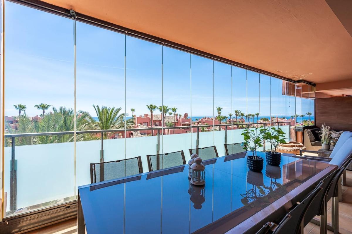 Beautiful In Residential Complex Apartment