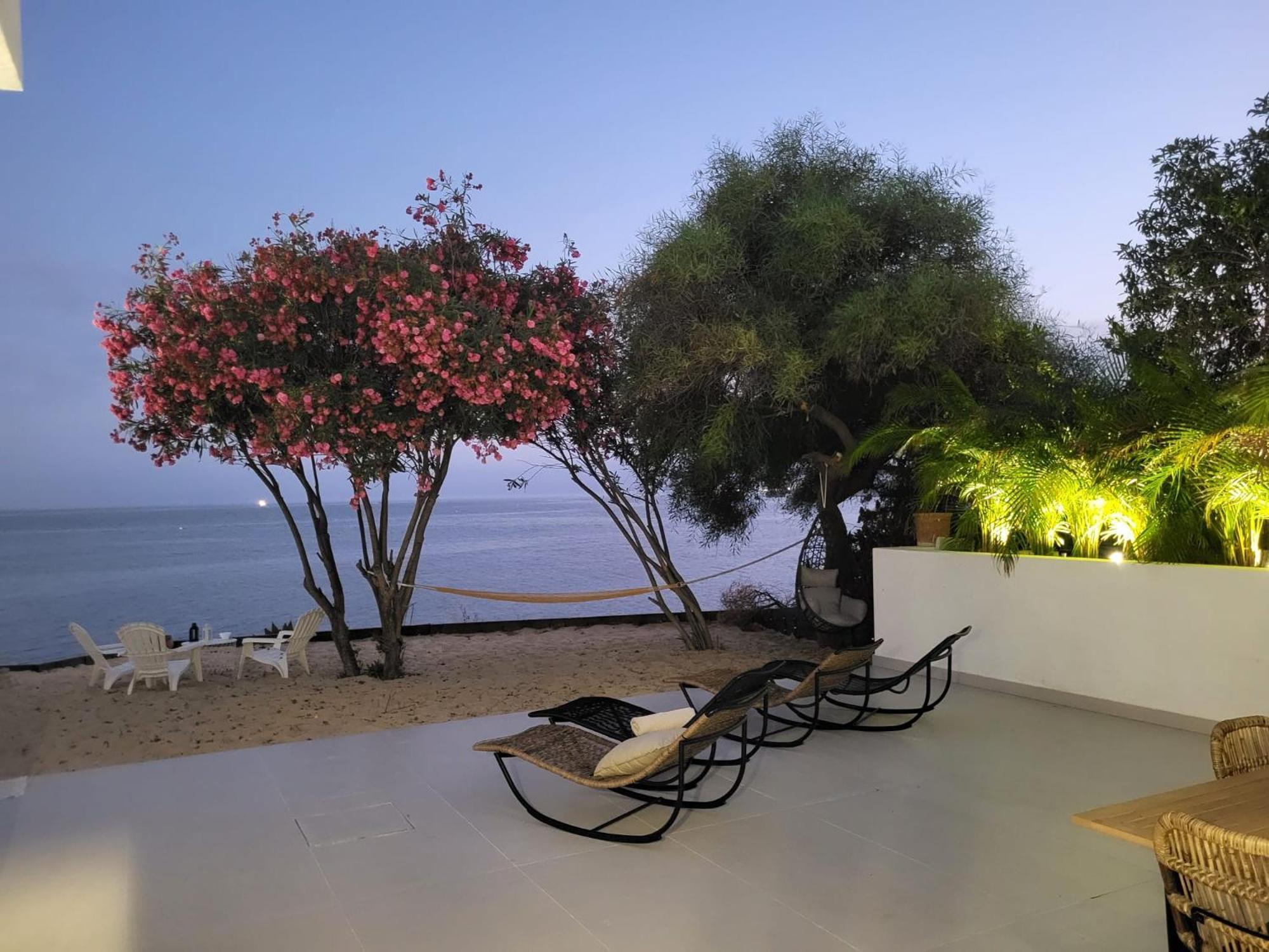 Beachfront Villa *