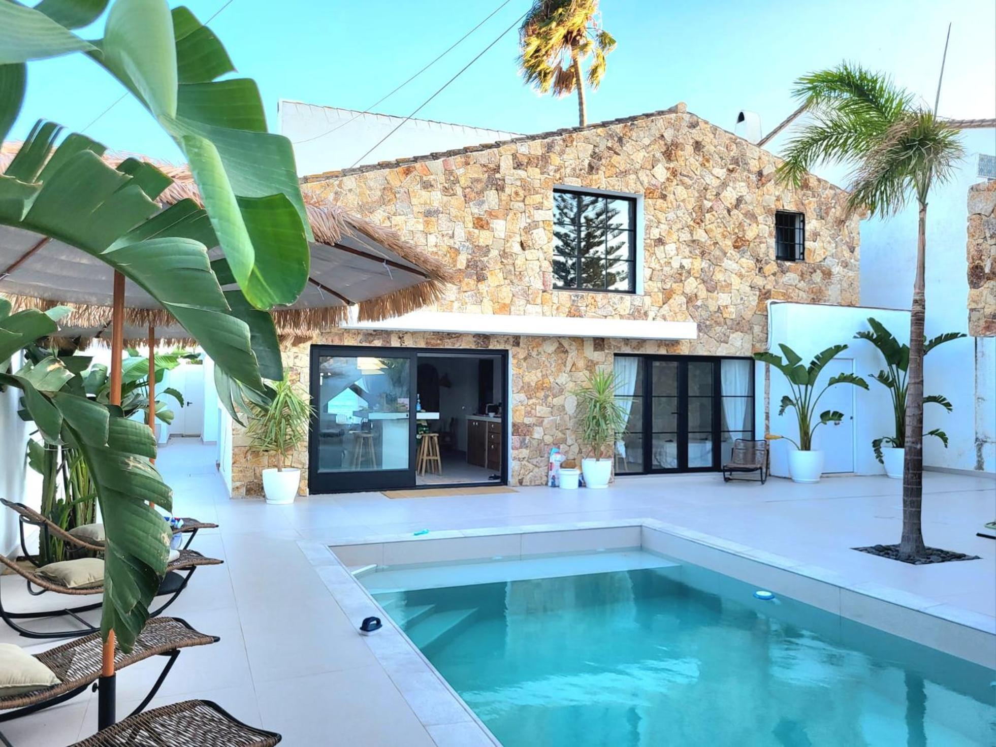 Villa Beachfront Estepona