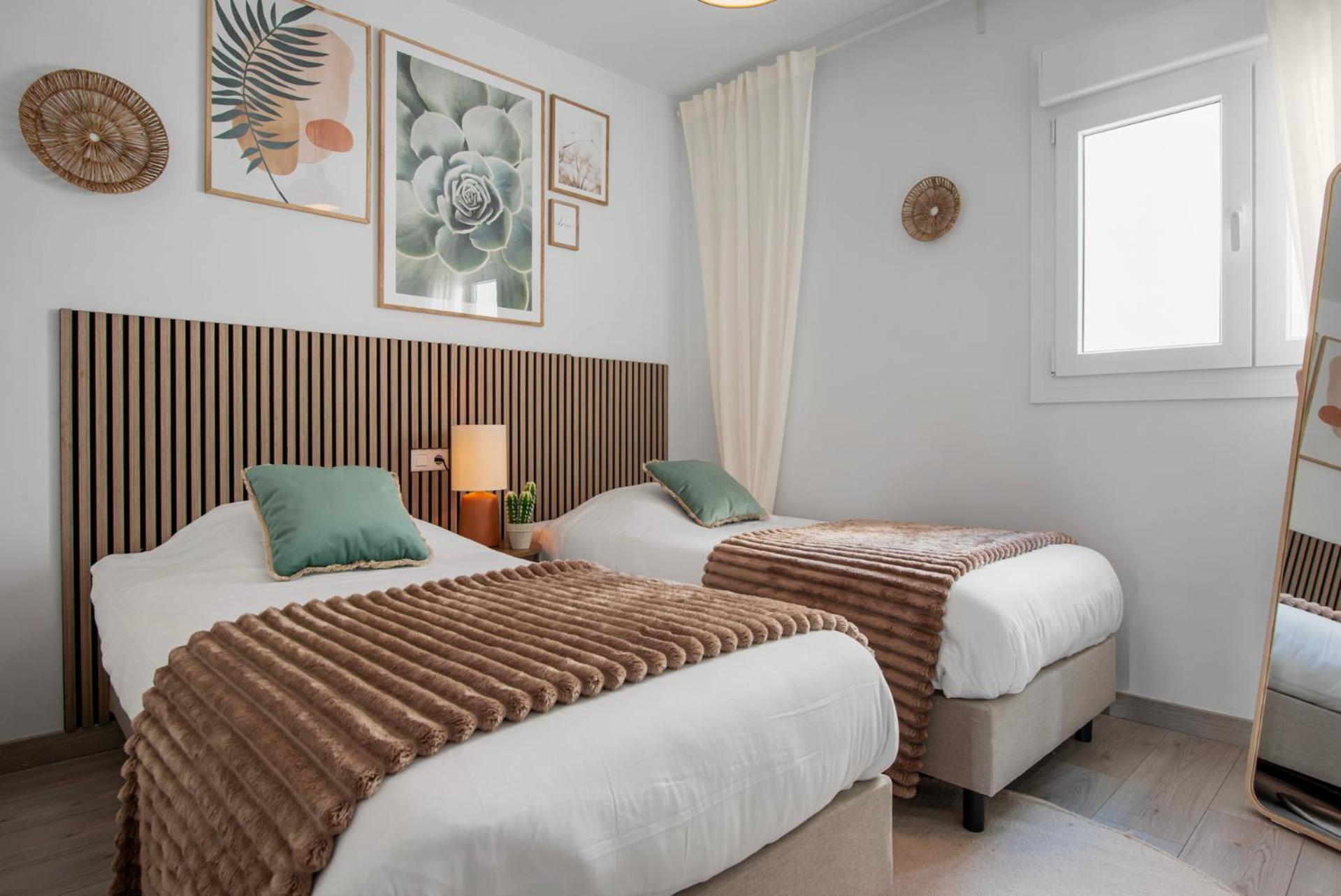 Apartment Modern 3-bedroom Family Centre Estepona