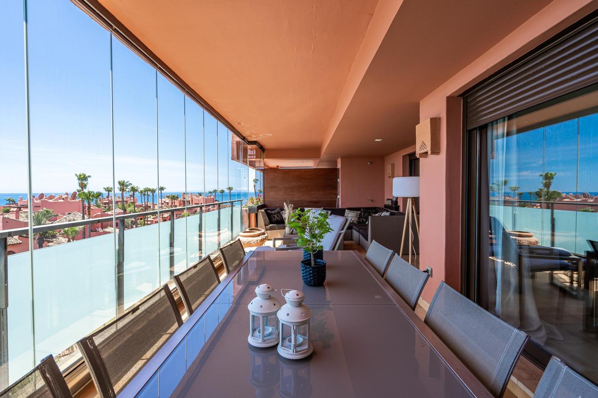 Beautiful In Residential Complex Apartment