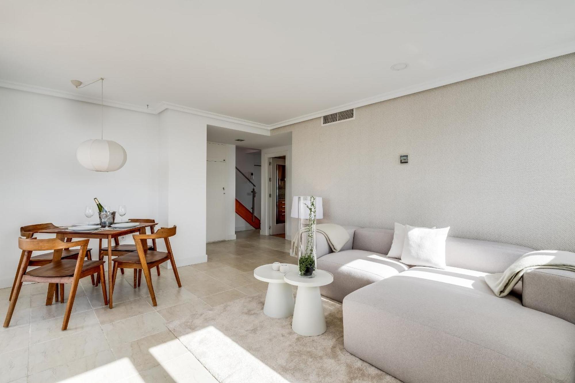 Appartement Prachtig Penthouse Met Jacuzzi Estepona