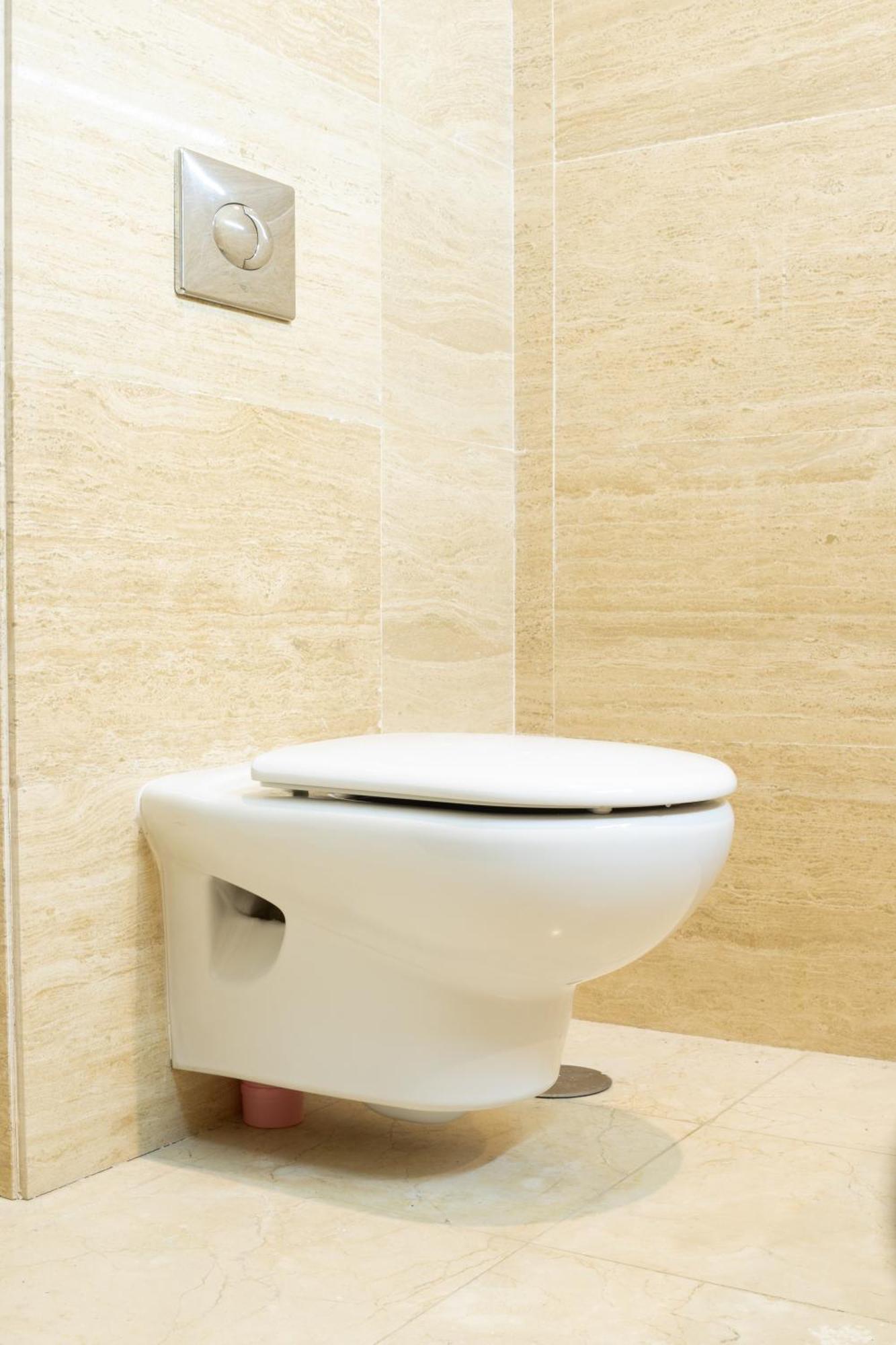 Bajo Encantador Y Familiar En Benahavis Appartement