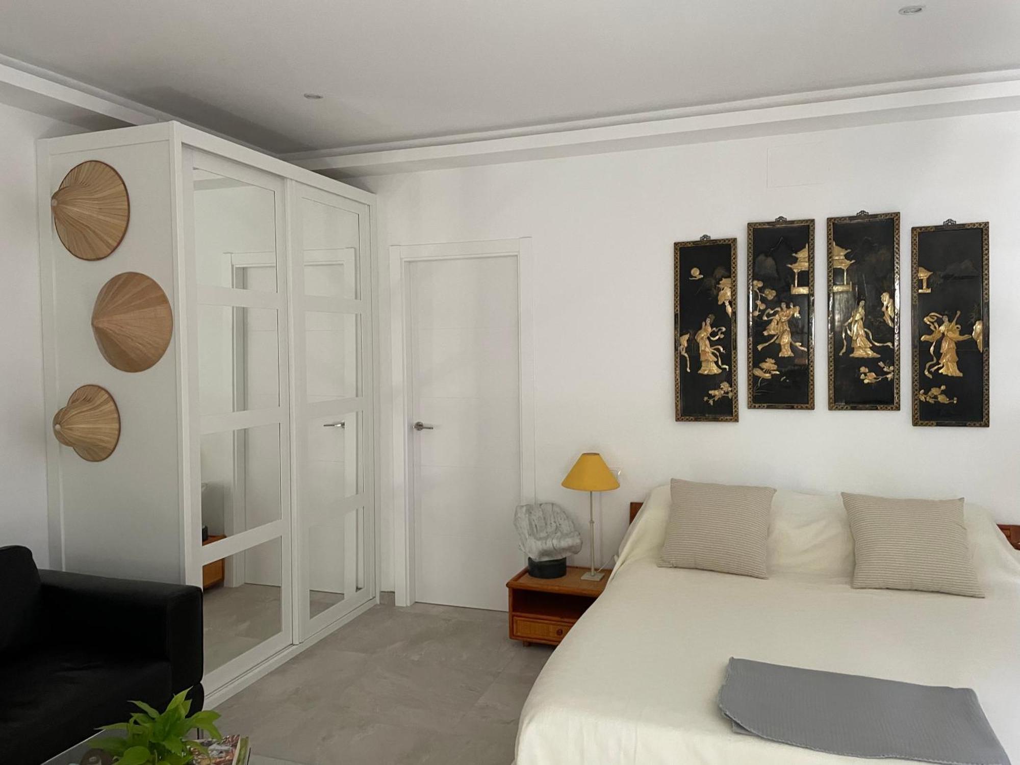 Vista De La Roca Bed & Breakfast Estepona