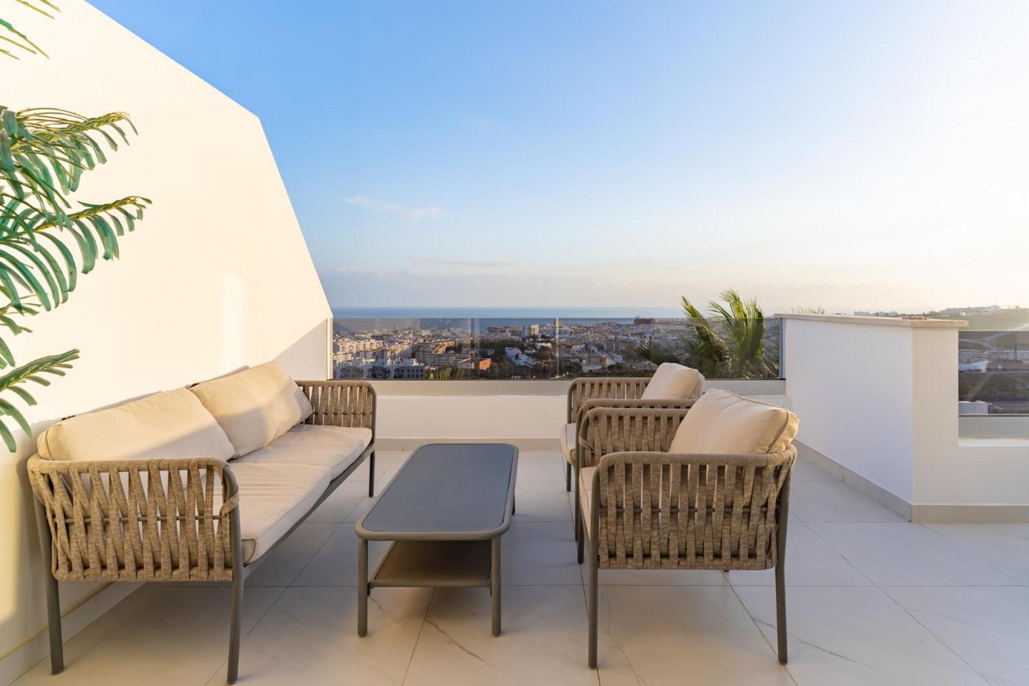 Apartment Luxury Penthouse With Ocean Views