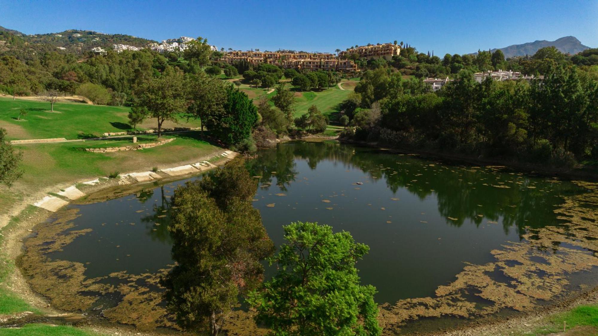 First-line Beach, Terrace And Pool With Incredible Sea Views, New Golden Mile Estepona
