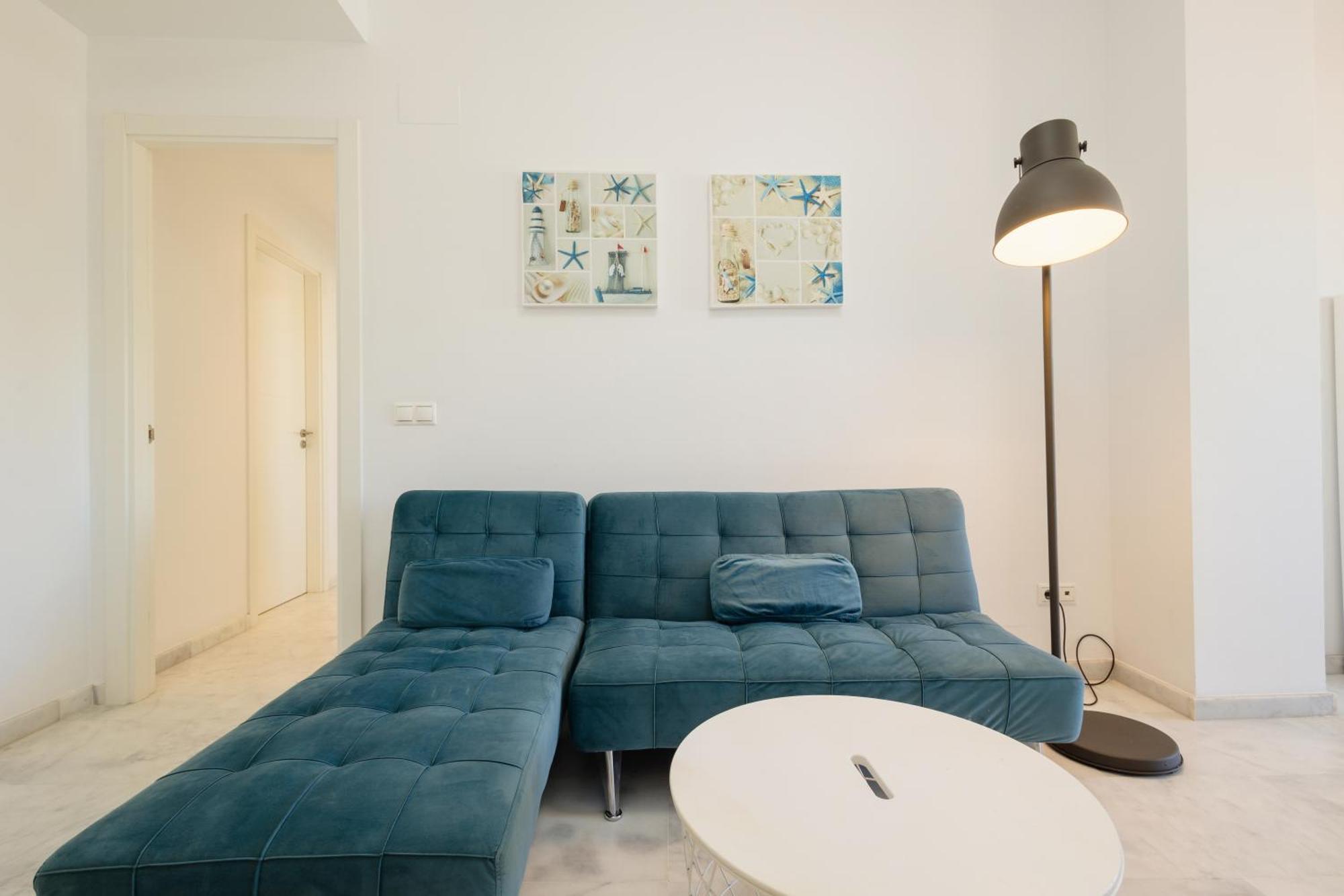 Apartment First-line Beach, Terrace And Pool With Incredible Sea Views, New Golden Mile