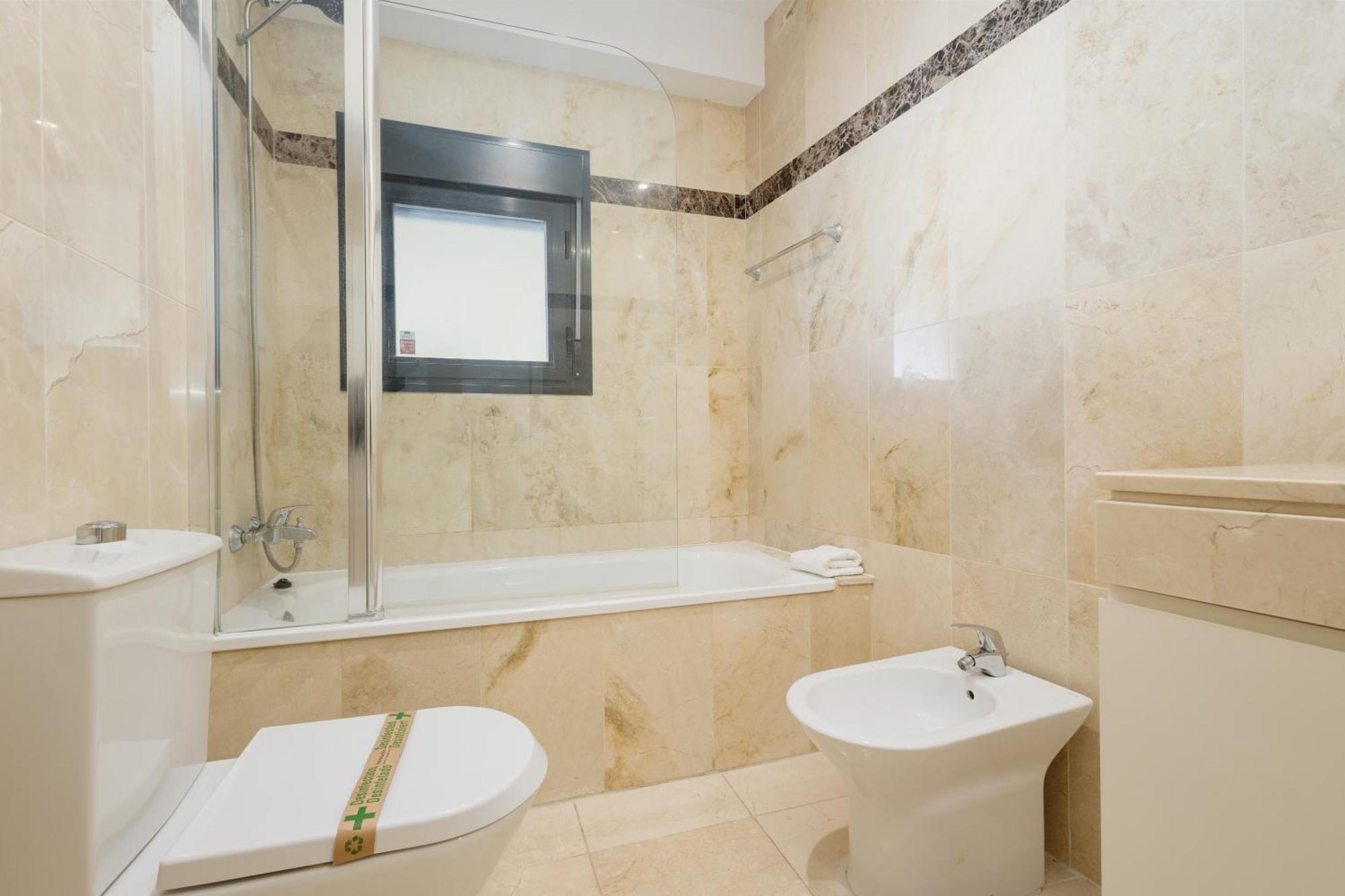 First-line Beach, Terrace And Pool With Incredible Sea Views, New Golden Mile