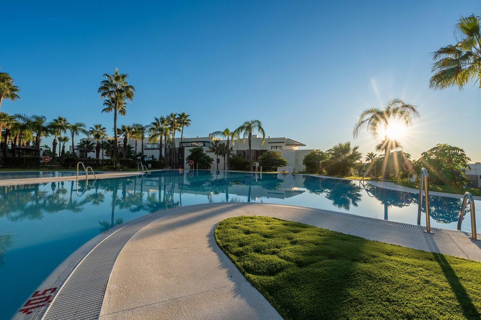 Luxury Escape - Flamingos Golf Retreat *