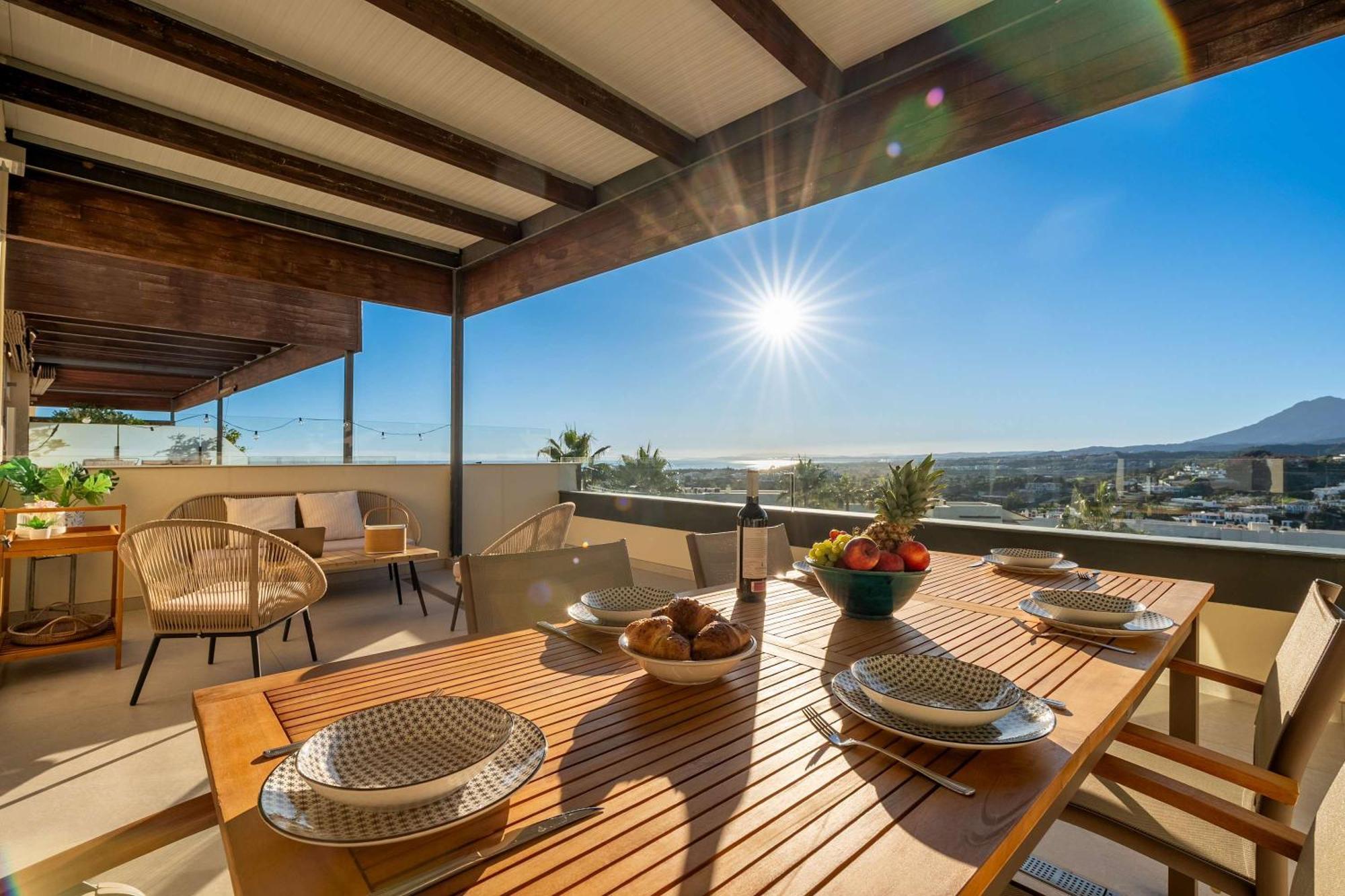 Apartment Luxury Escape - Flamingos Golf Retreat Estepona